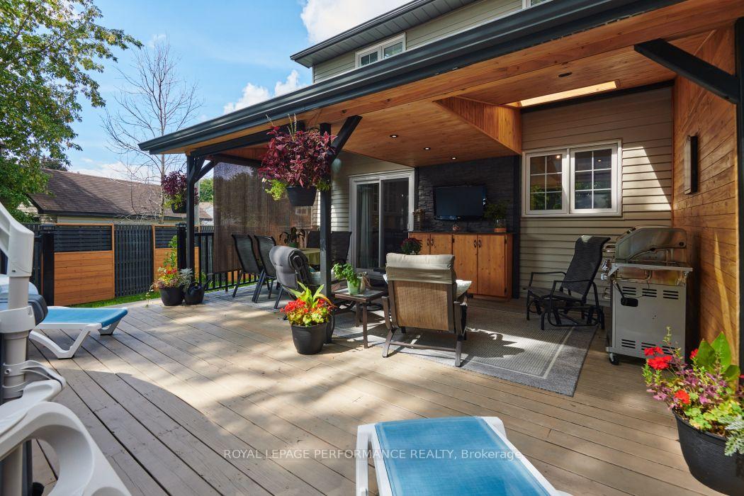 Photo 29 of 4 Winchester Drive, Ottawa, Kanata - Glencairn/Hazeldean — HOMEH