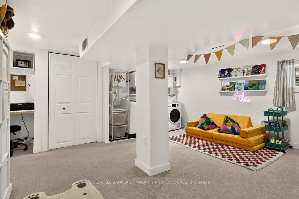 Photo 38 of 139 Belmont Avenue, Hamilton, Crown Point — HOMEH