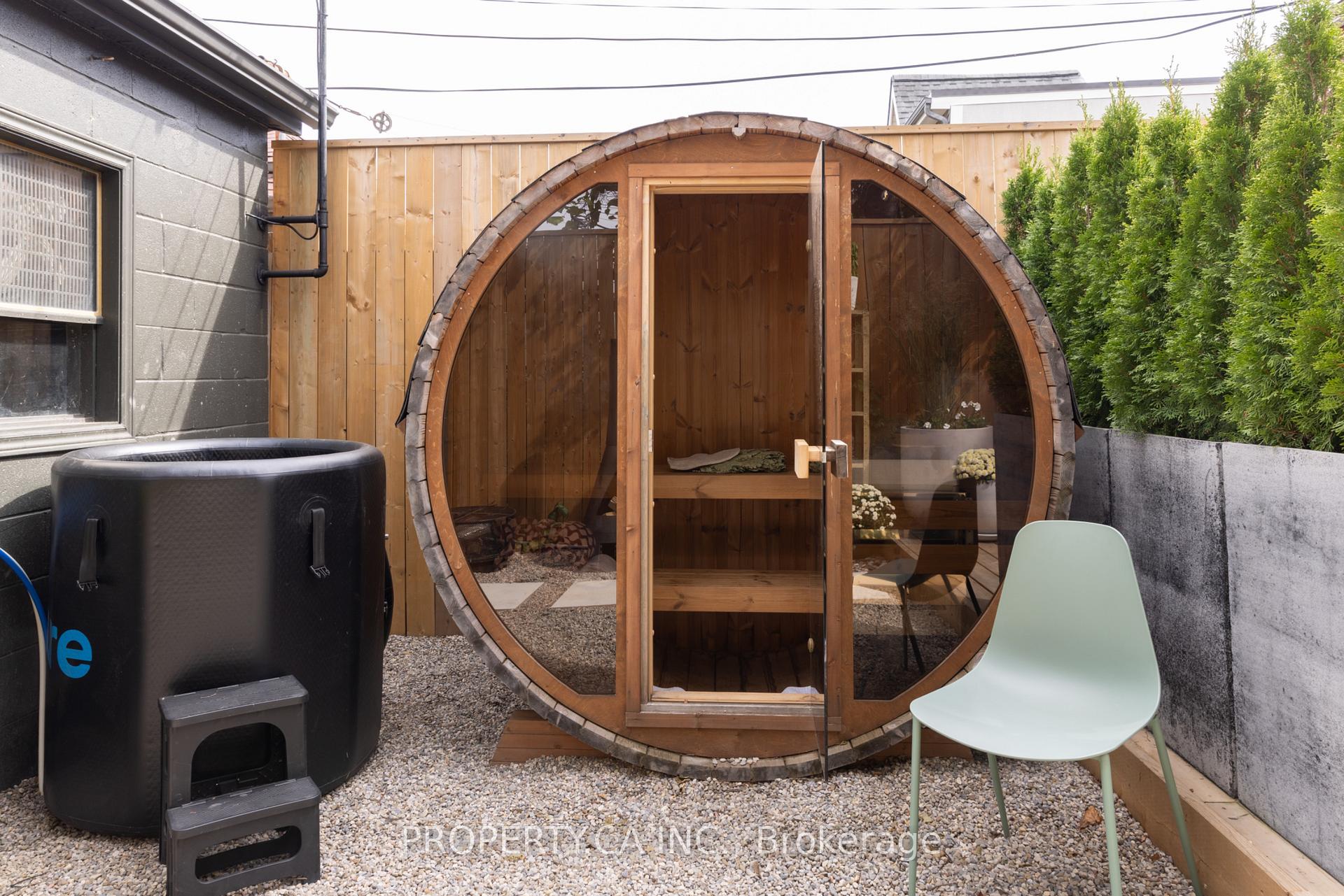 Photo 18 of 301 Grace Street, Toronto, Palmerston-Little Italy — HOMEH