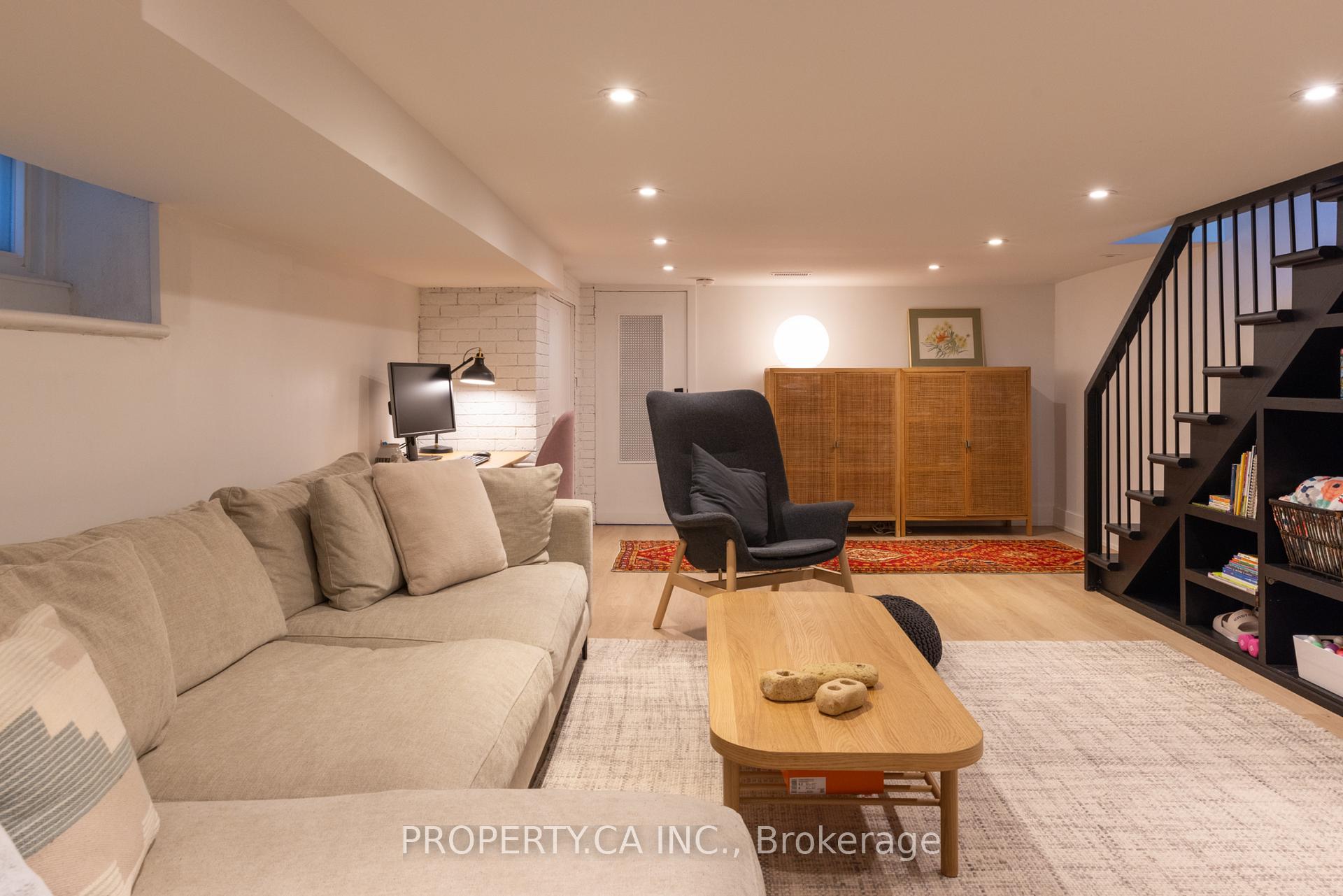 Photo 35 of 301 Grace Street, Toronto, Palmerston-Little Italy — HOMEH