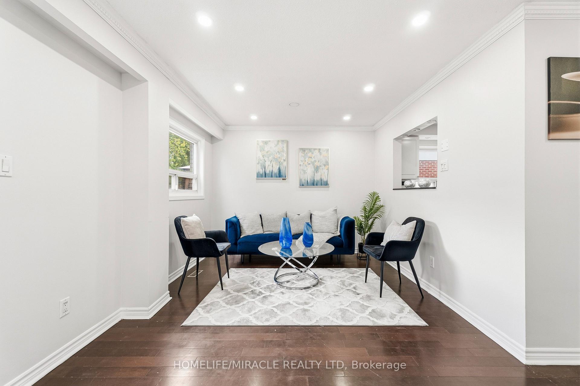 Photo 10 of 26 Abell Drive, Brampton, Madoc — HOMEH