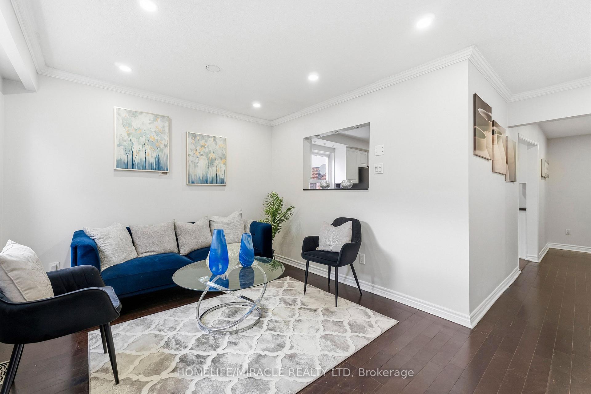 Photo 12 of 26 Abell Drive, Brampton, Madoc — HOMEH