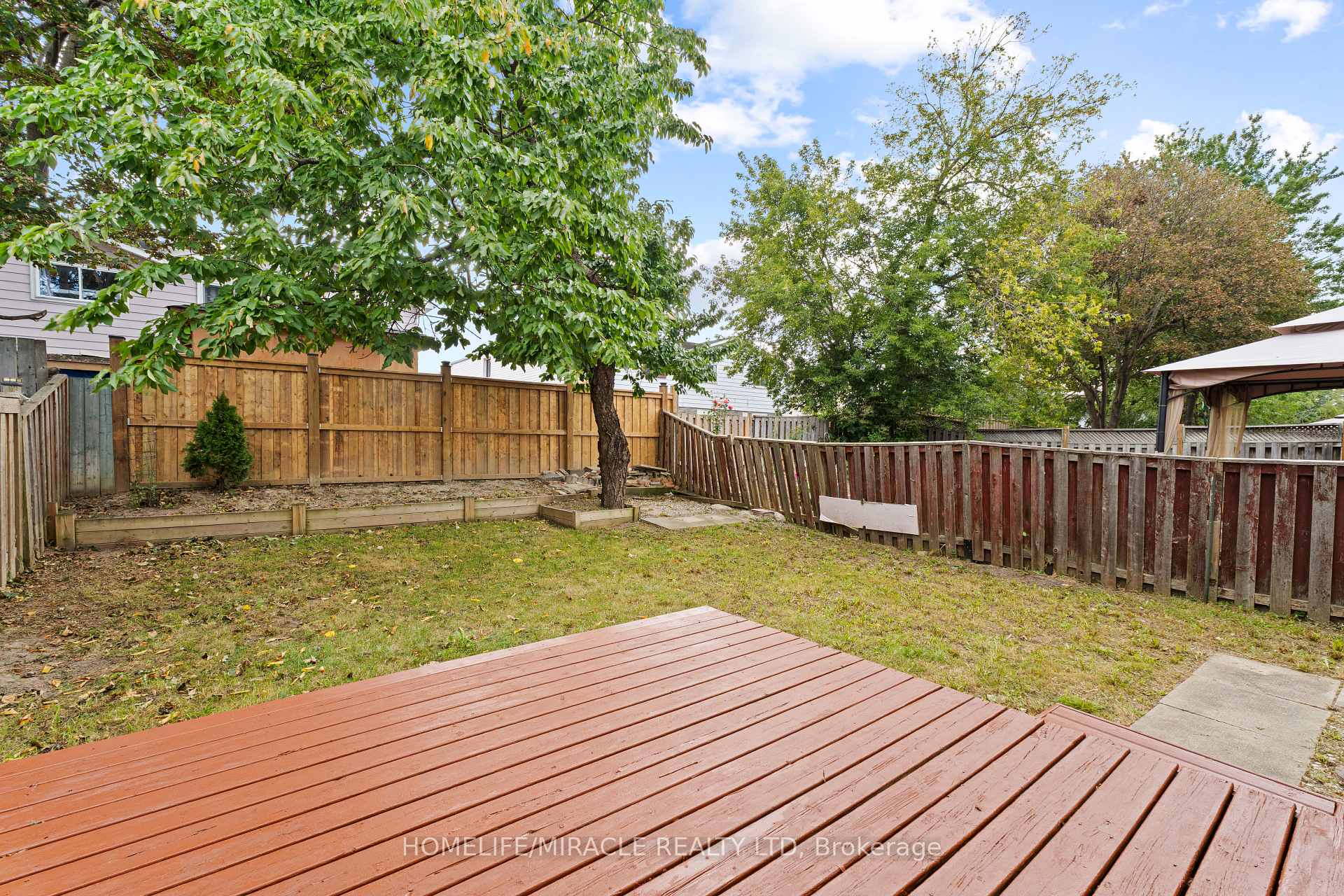 Photo 16 of 26 Abell Drive, Brampton, Madoc — HOMEH