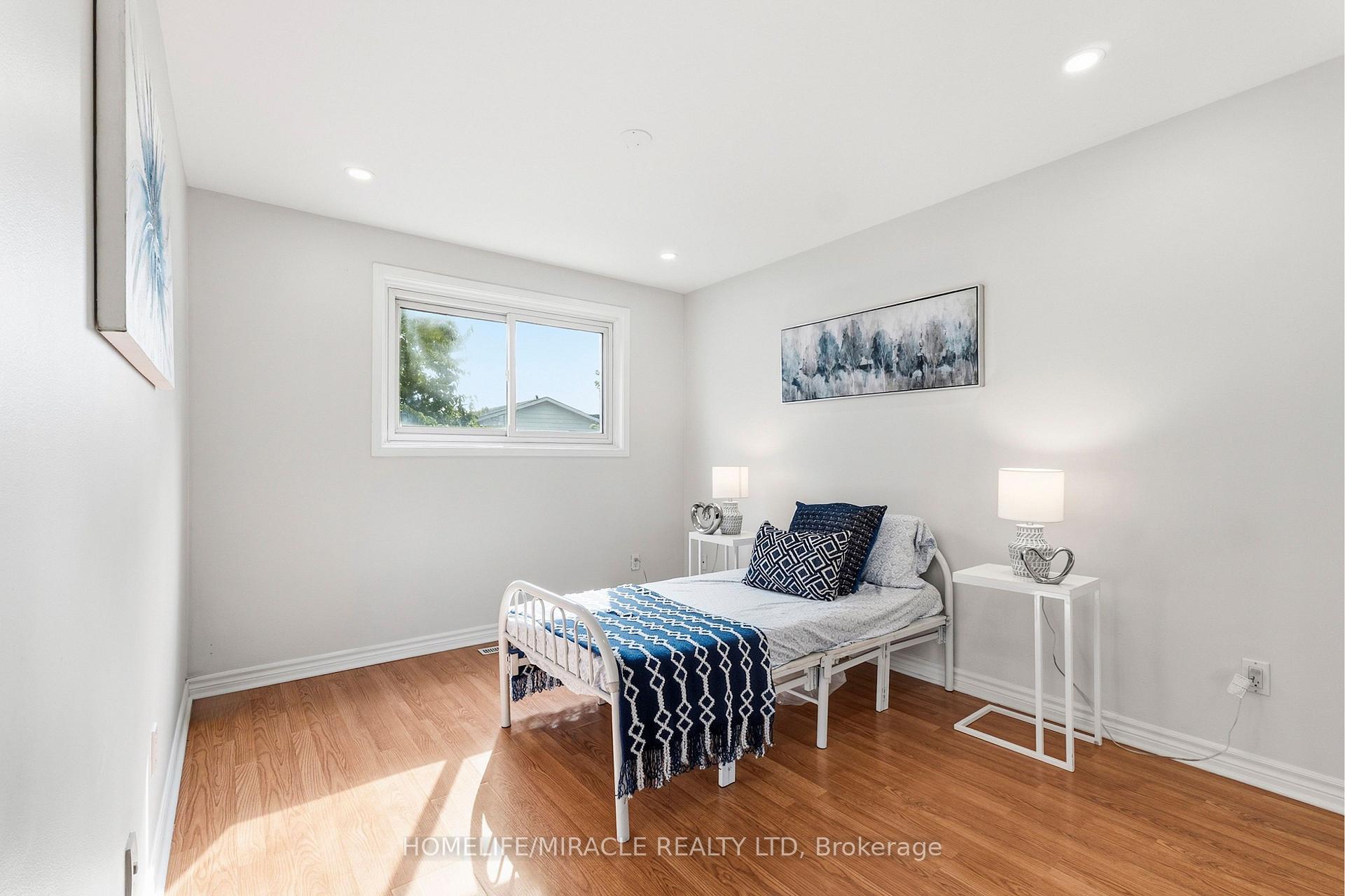 Photo 20 of 26 Abell Drive, Brampton, Madoc — HOMEH