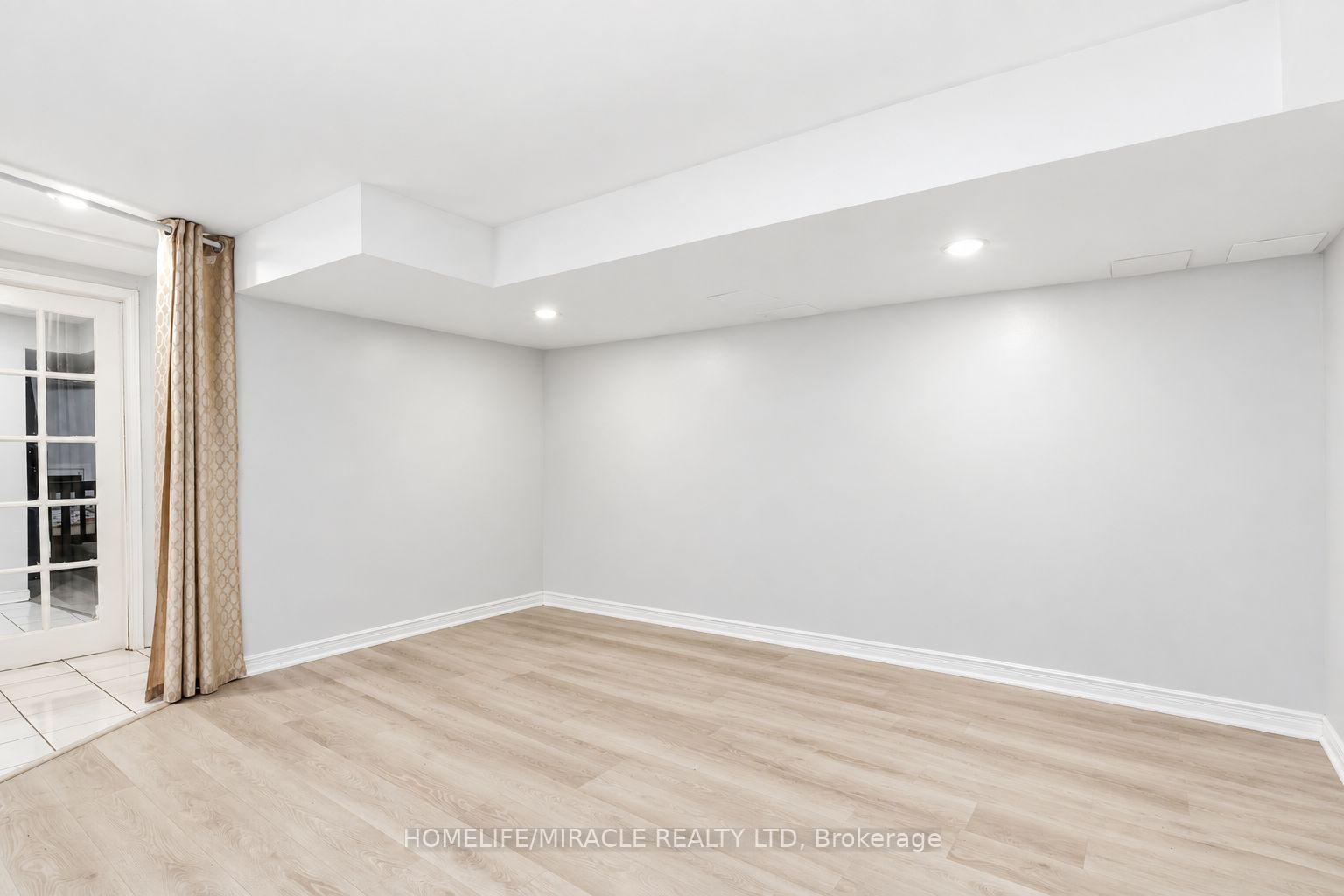 Photo 29 of 26 Abell Drive, Brampton, Madoc — HOMEH