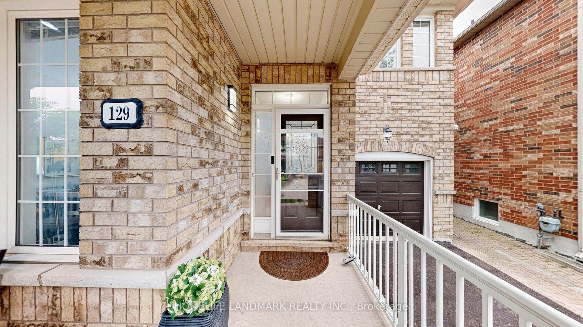 Photo 3 of 129 Beare Trail, Newmarket, Woodland Hill — HOMEH