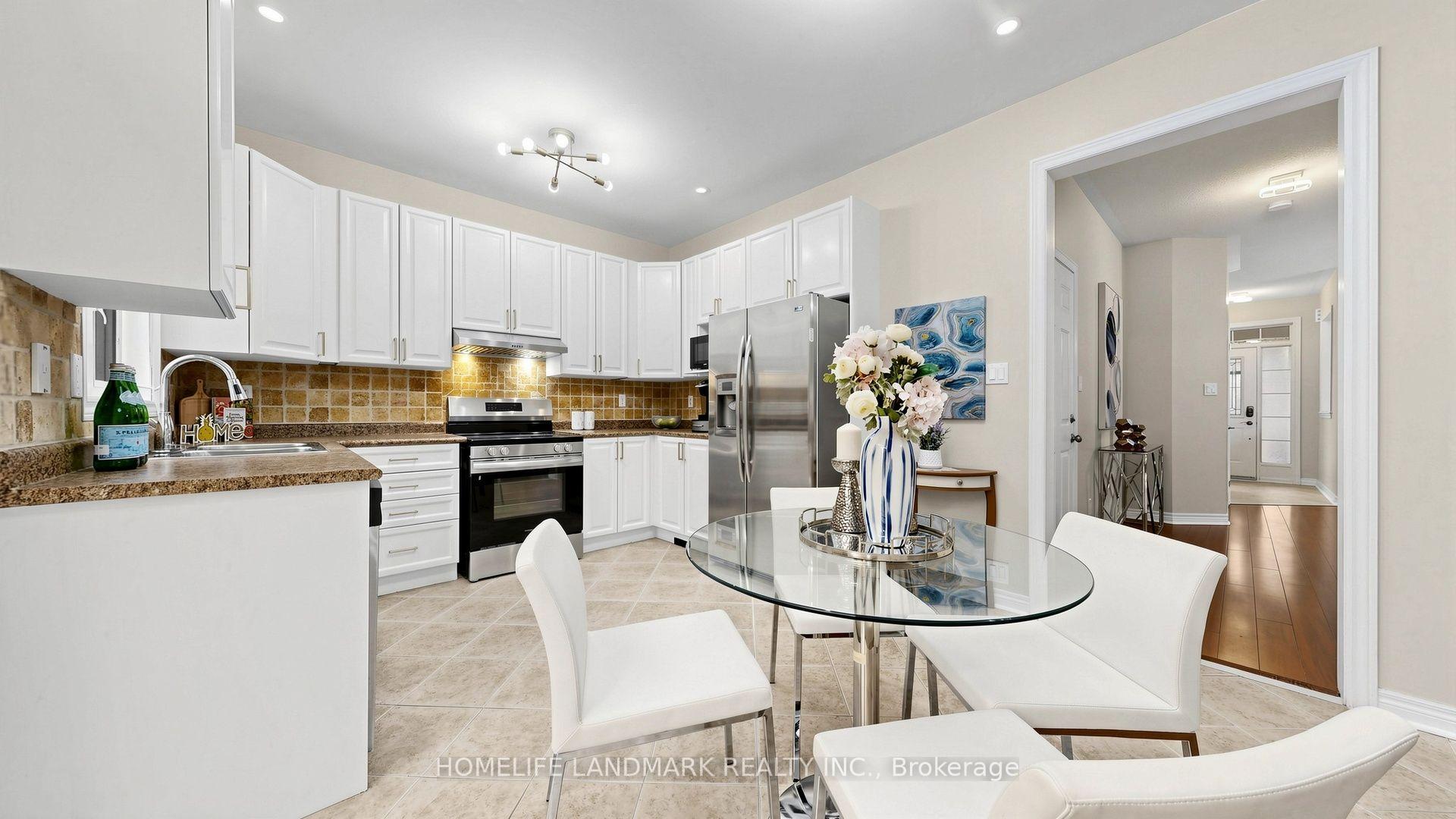 Photo 18 of 129 Beare Trail, Newmarket, Woodland Hill — HOMEH