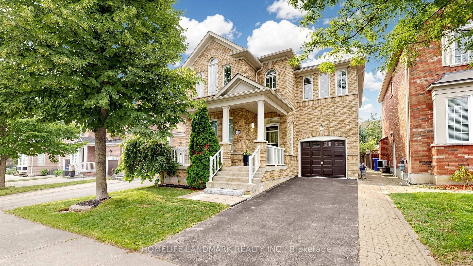 Photo 1 of 129 Beare Trail, Newmarket, Woodland Hill — HOMEH