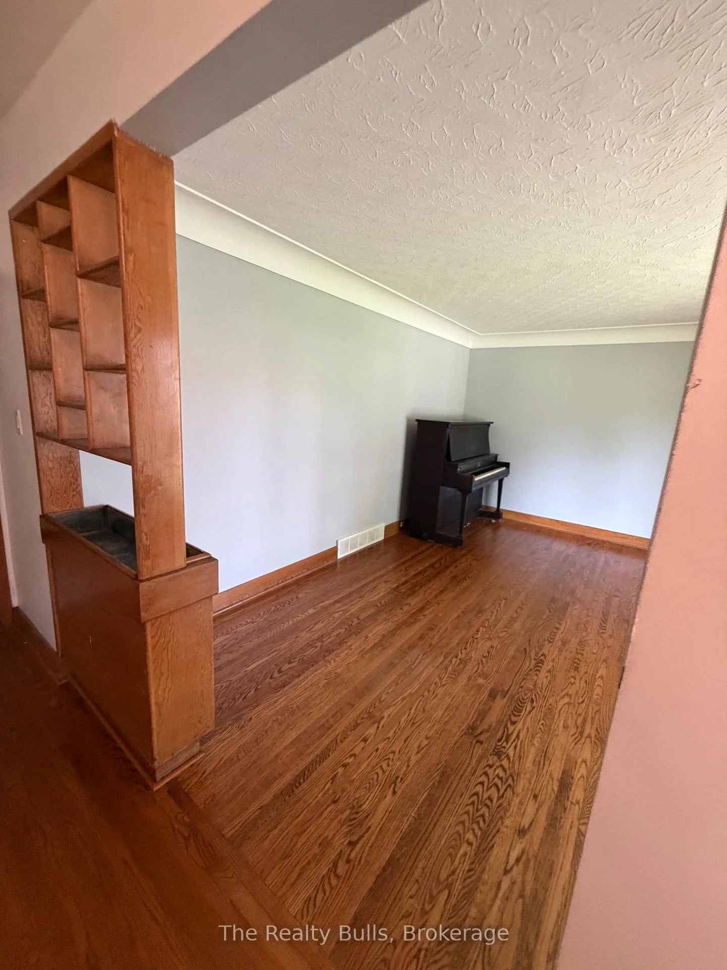 Photo 12 of 43 Barron Street, Welland, Prince Charles — HOMEH