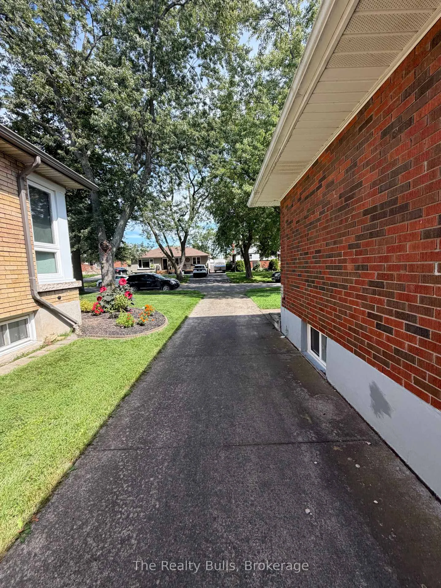 Photo 16 of 43 Barron Street, Welland, Prince Charles — HOMEH