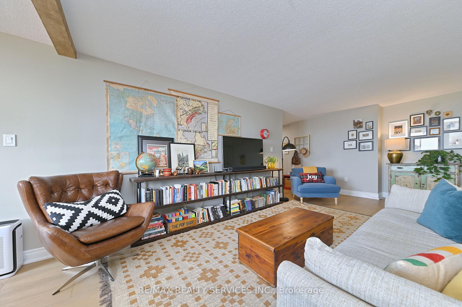 Photo 9 of Unit 905, 20 Cherrytree Drive, Brampton, Fletcher's Creek South — HOMEH