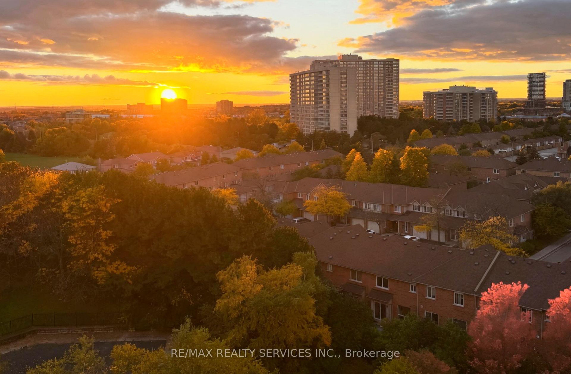 Photo 18 of Unit 905, 20 Cherrytree Drive, Brampton, Fletcher's Creek South — HOMEH
