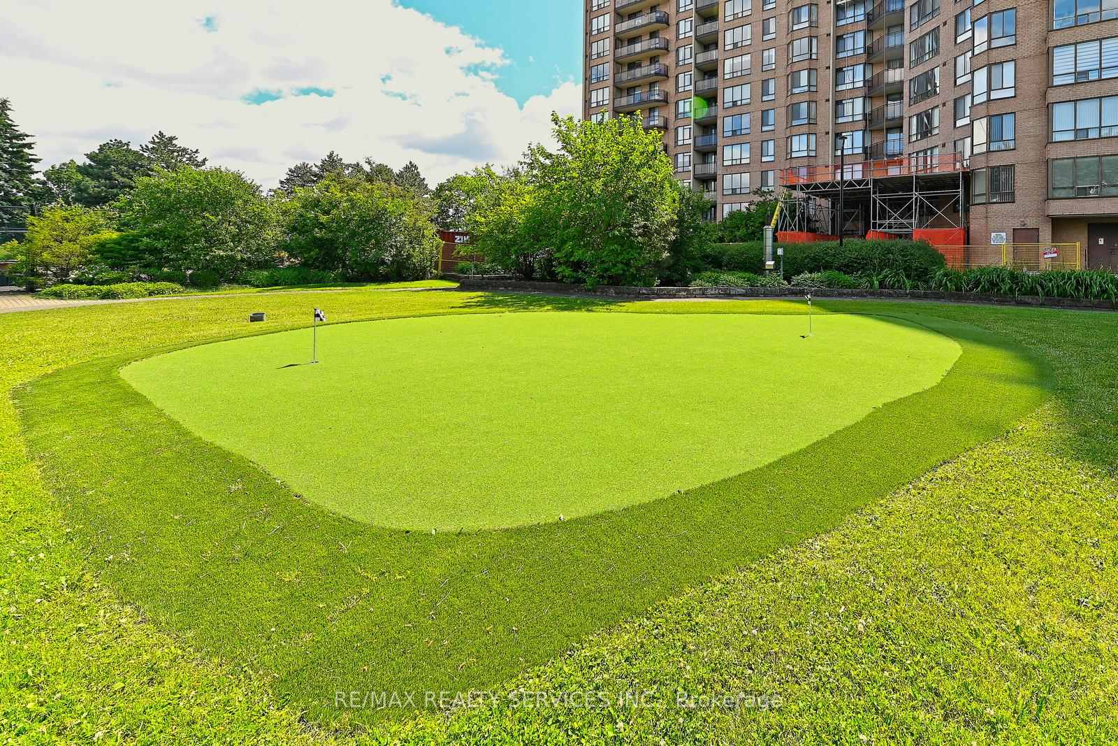 Photo 32 of Unit 905, 20 Cherrytree Drive, Brampton, Fletcher's Creek South — HOMEH