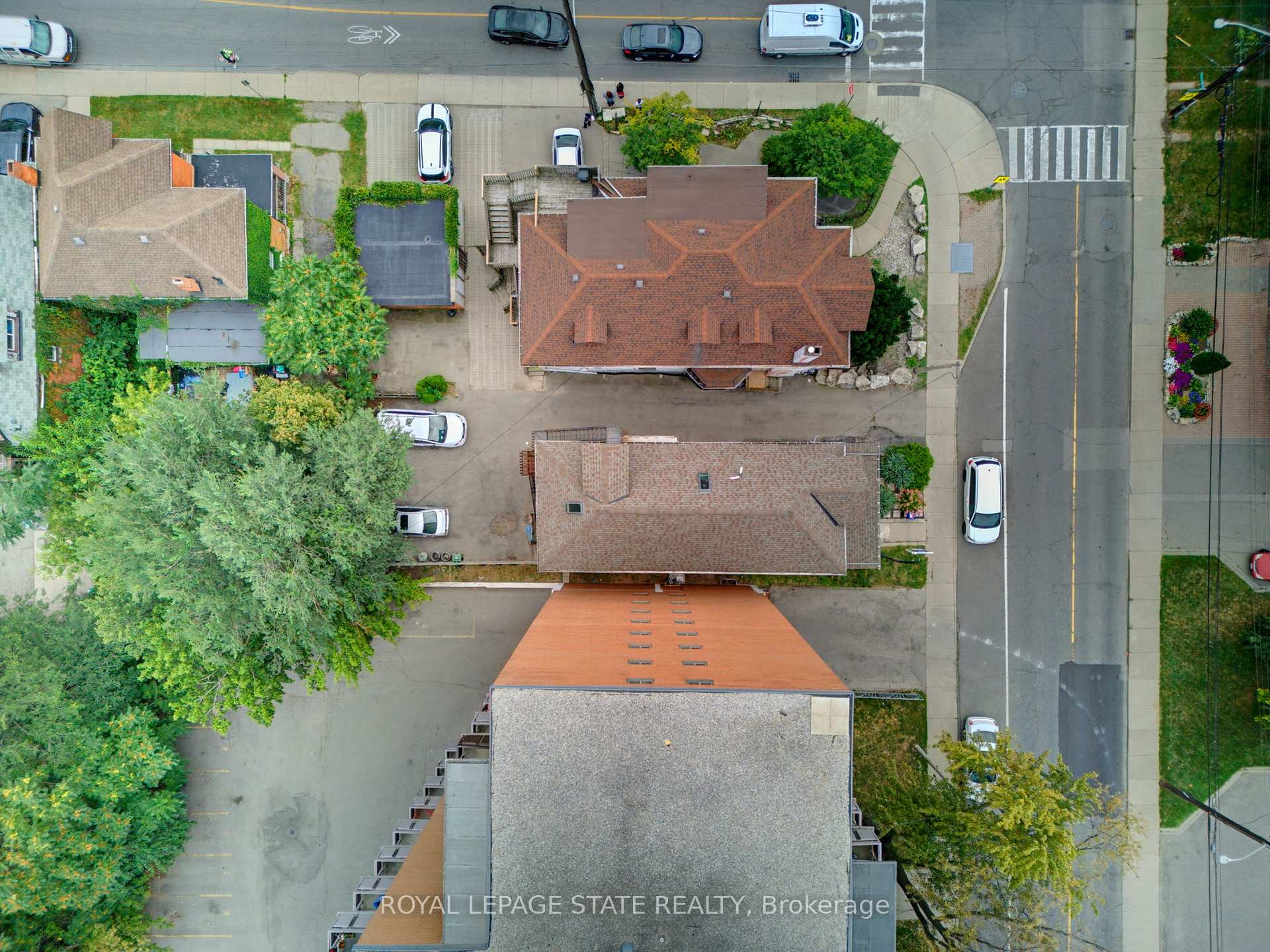 Photo 6 of 113 Wentworth Street S, Hamilton, Stinson — HOMEH