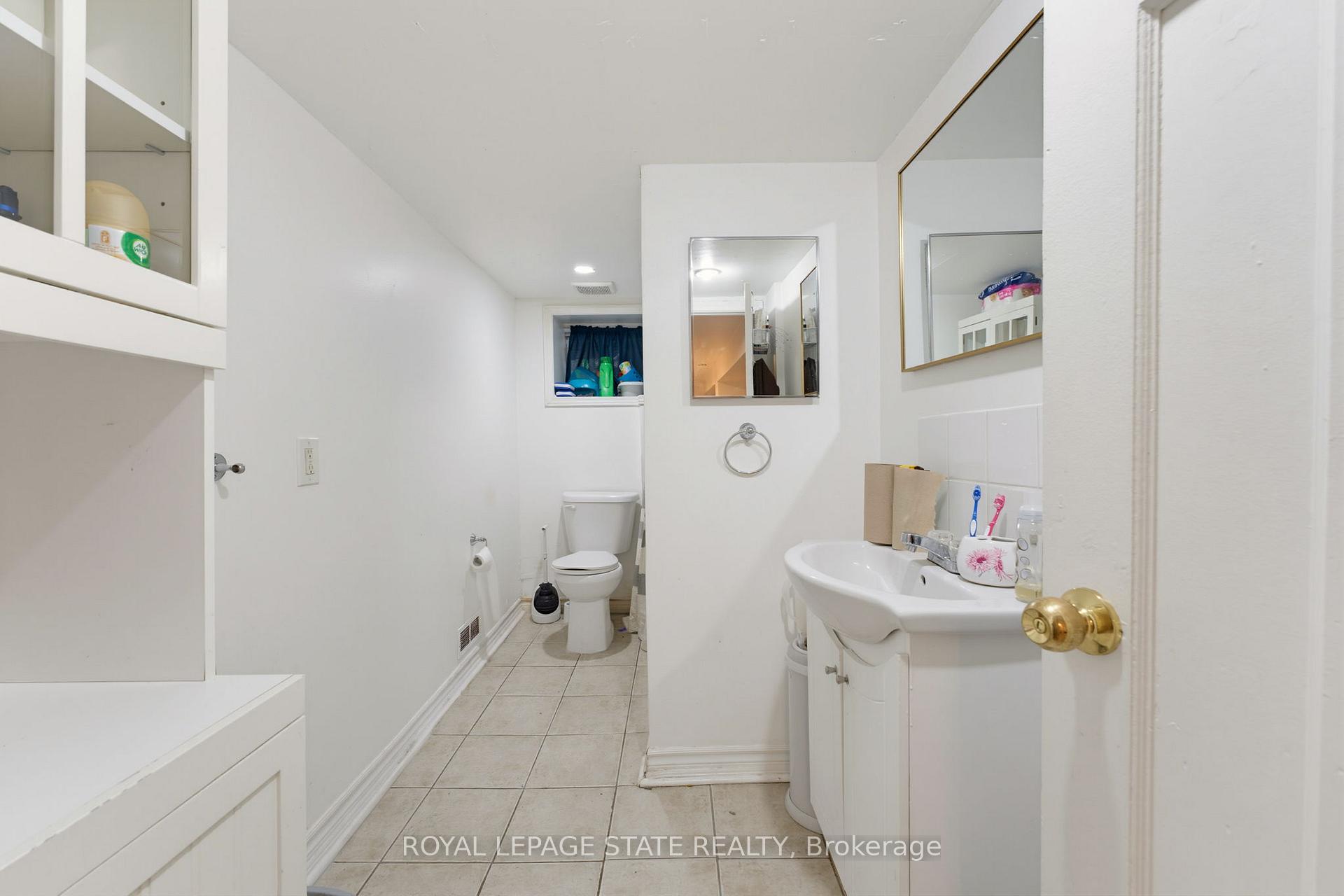 Photo 21 of 113 Wentworth Street S, Hamilton, Stinson — HOMEH