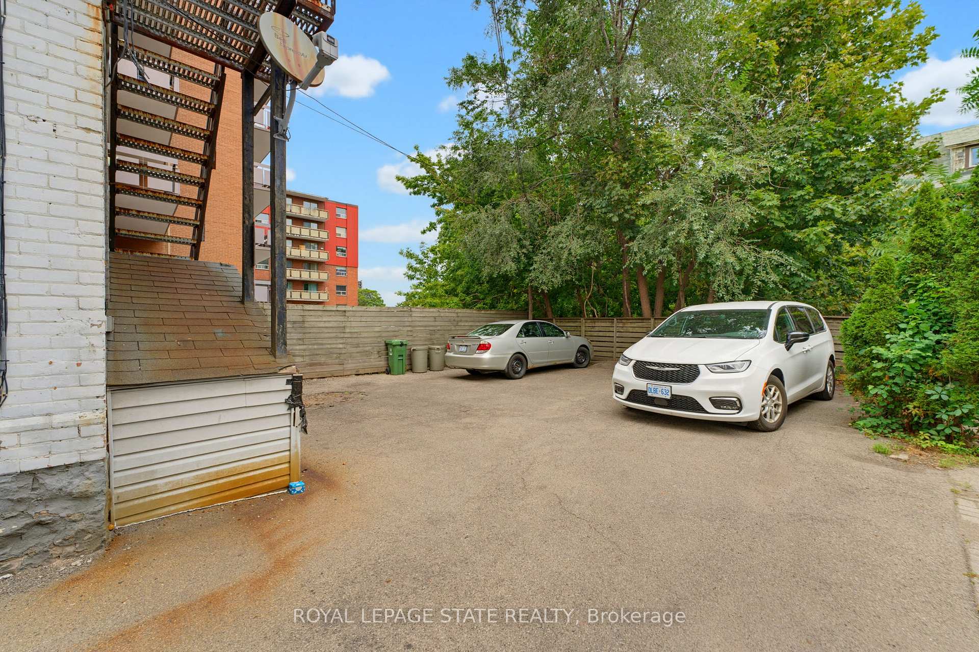 Photo 45 of 113 Wentworth Street S, Hamilton, Stinson — HOMEH