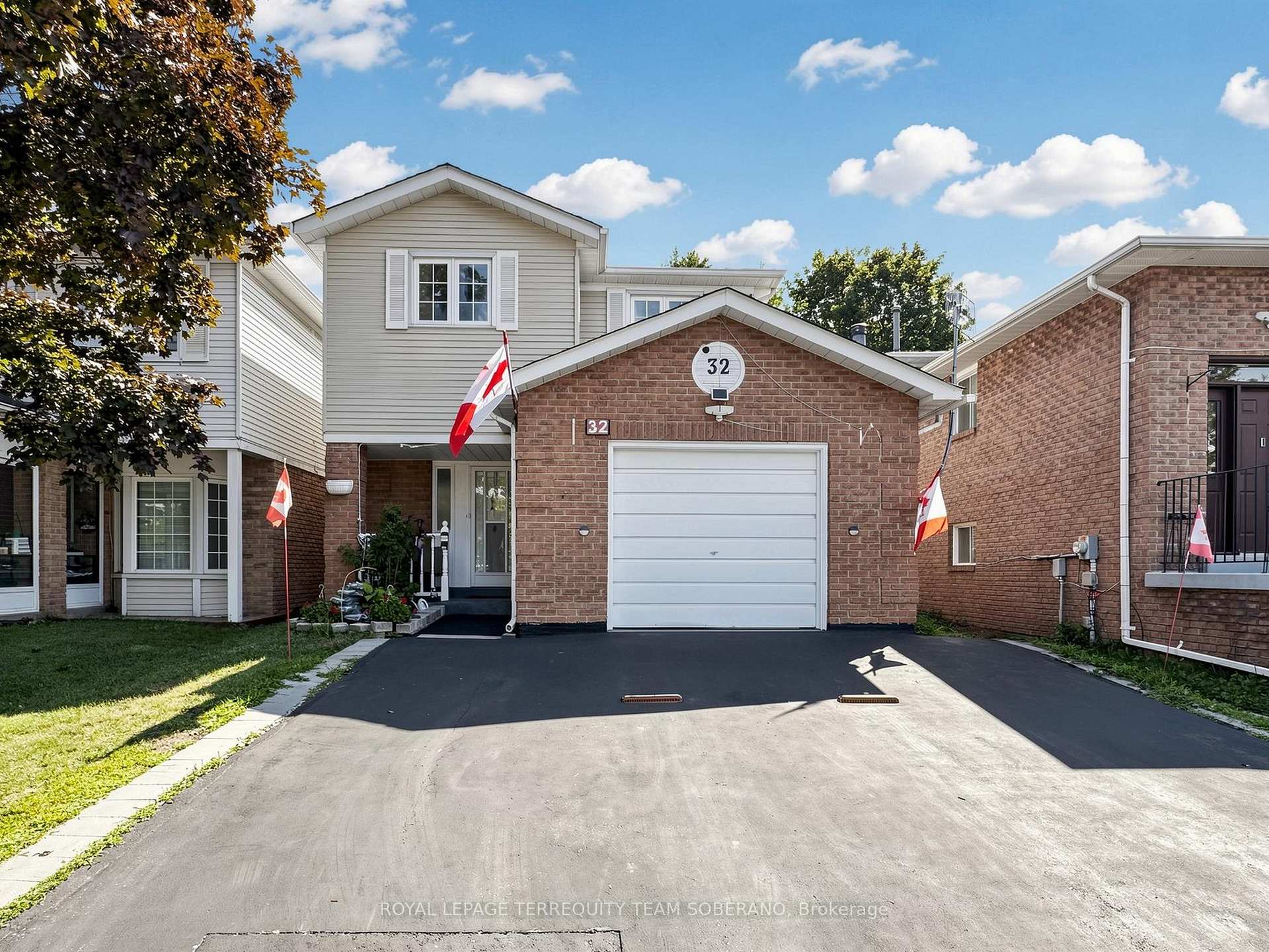 Photo 3 of 32 Rotary Drive, Scarborough, Rouge — HOMEH
