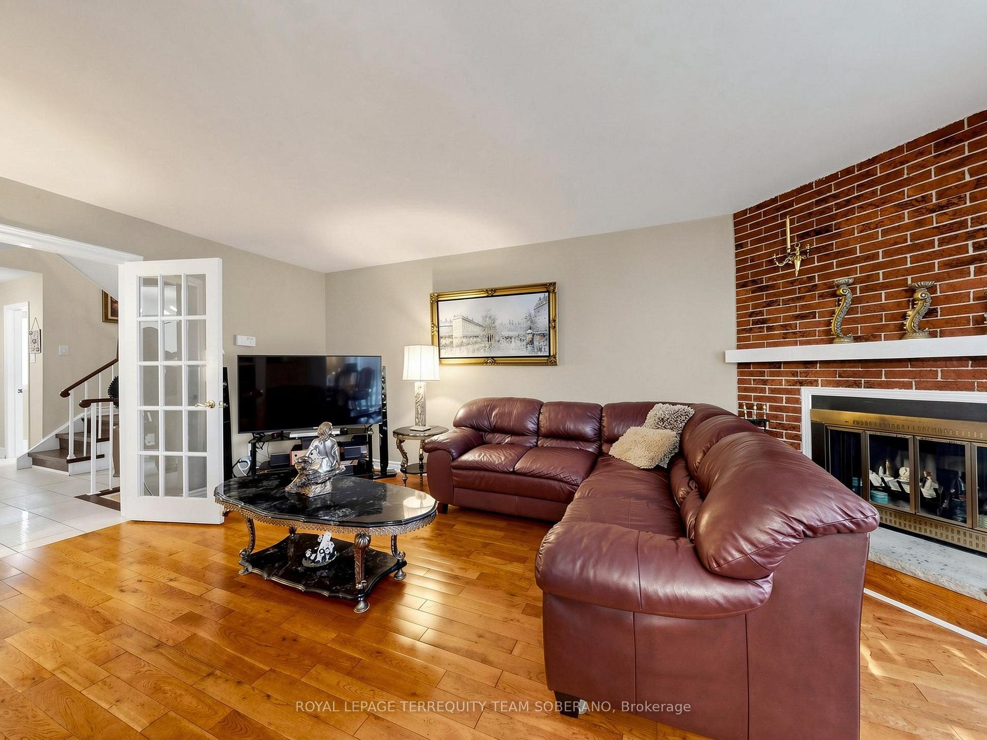 Photo 11 of 32 Rotary Drive, Scarborough, Rouge — HOMEH