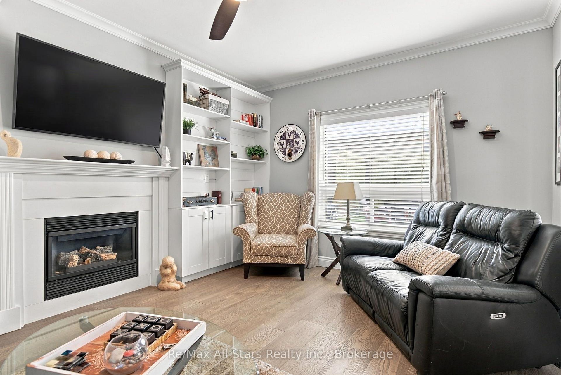 Photo 7 of 110 Hammond Street, Clarington, Bowmanville — HOMEH