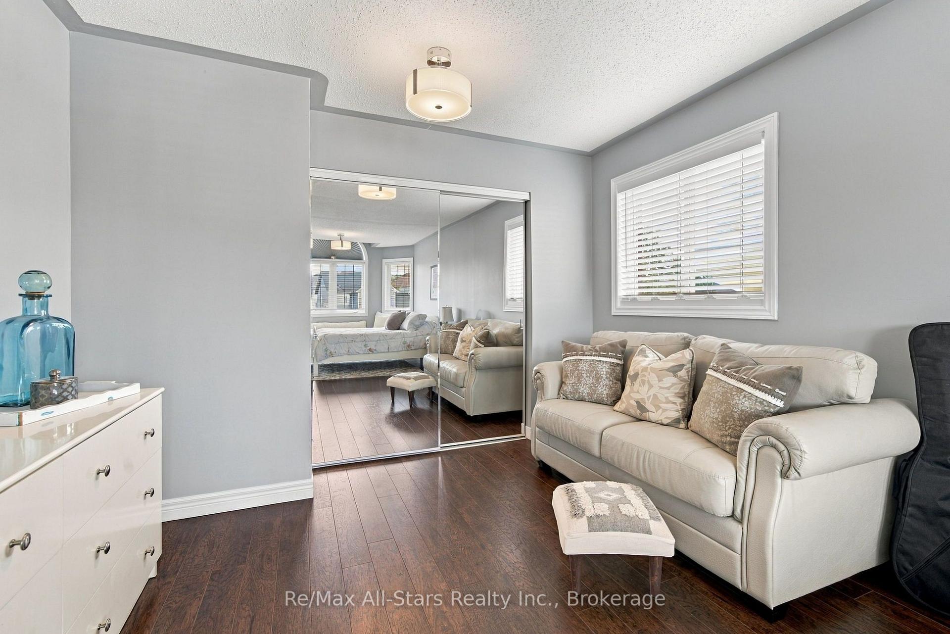 Photo 21 of 110 Hammond Street, Clarington, Bowmanville — HOMEH