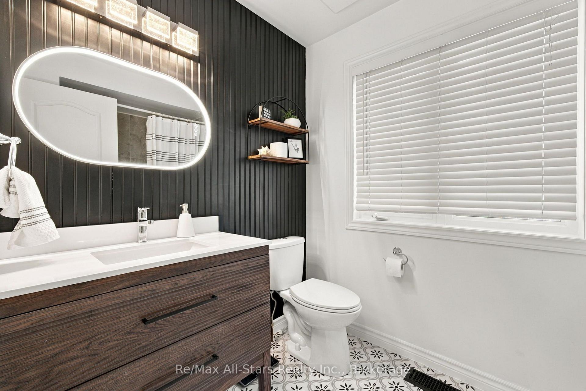 Photo 24 of 110 Hammond Street, Clarington, Bowmanville — HOMEH