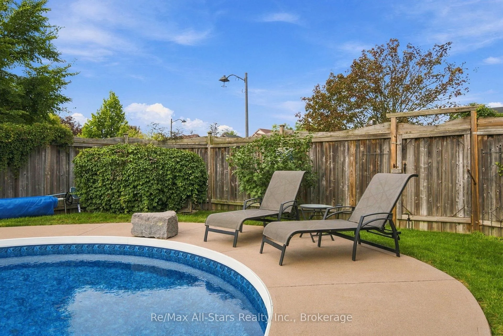 Photo 35 of 110 Hammond Street, Clarington, Bowmanville — HOMEH