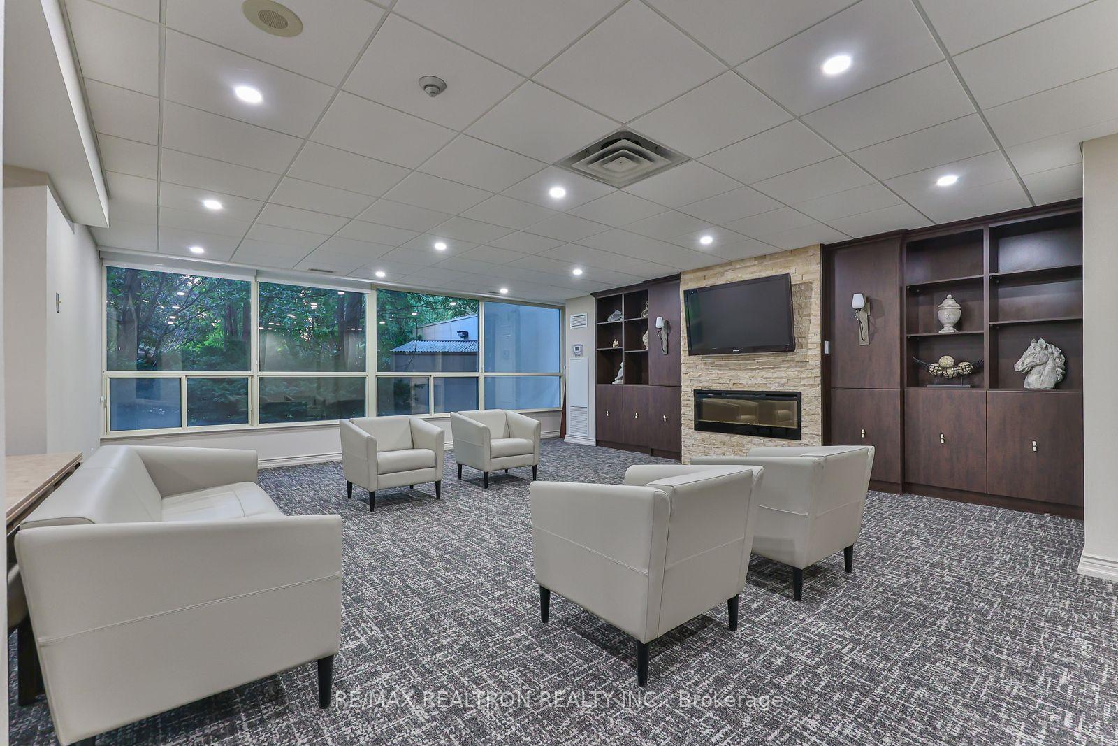 Photo 21 of Unit 510, 7300 Yonge Street, Vaughan, Crestwood-Springfarm-Yorkhill — HOMEH