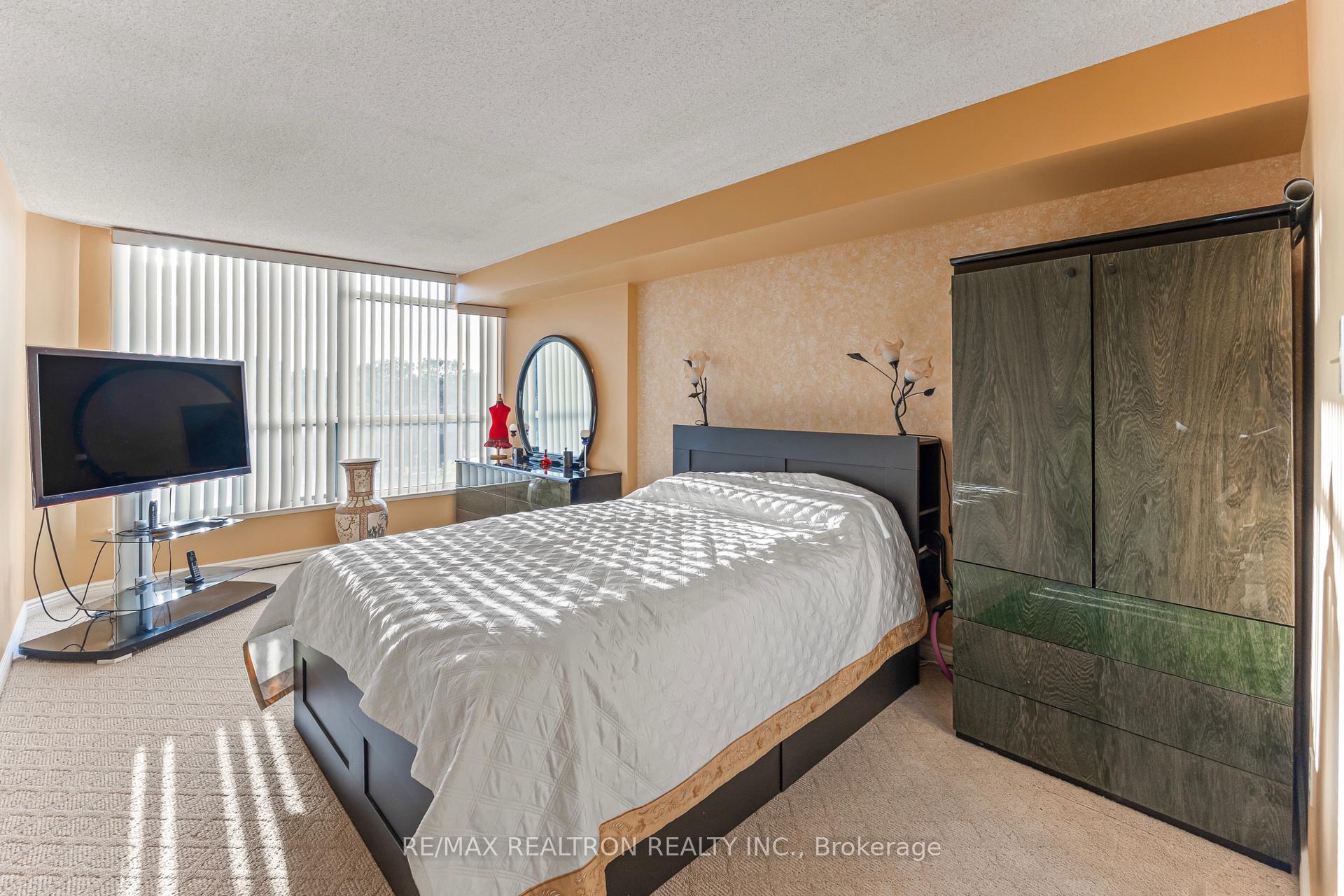Photo 13 of Unit 510, 7300 Yonge Street, Vaughan, Crestwood-Springfarm-Yorkhill — HOMEH