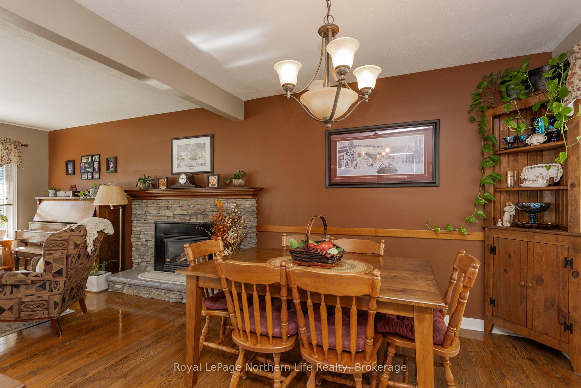 Photo 11 of 1237 Glenwood Road, North Bay, West End — HOMEH