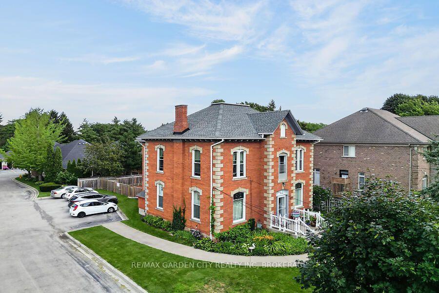 Photo 4 of 91 Main Street E, Grimsby, Grimsby East — HOMEH