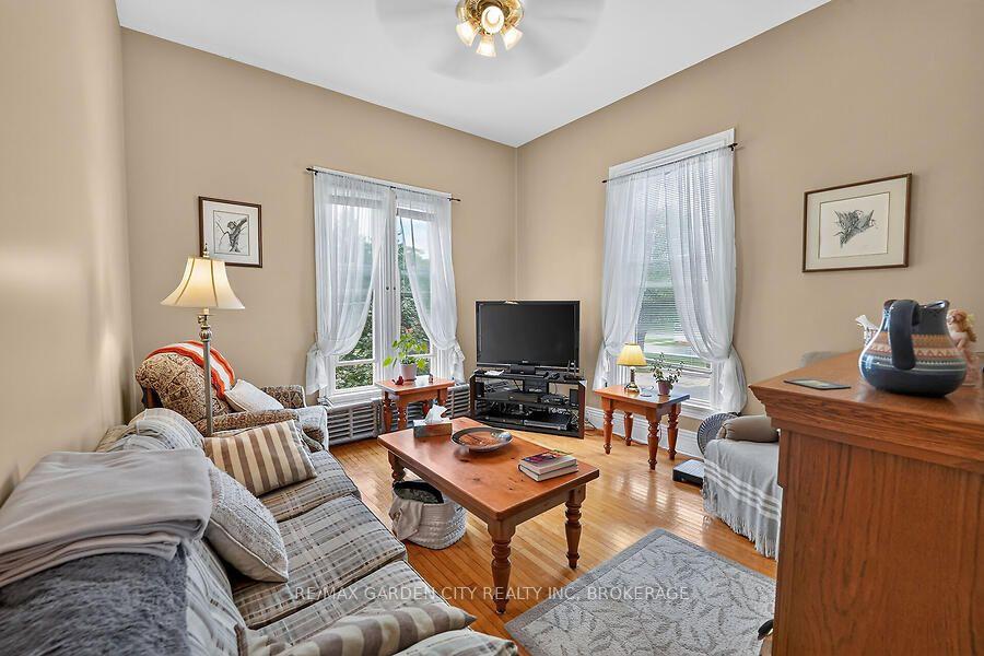 Photo 30 of 91 Main Street E, Grimsby, Grimsby East — HOMEH