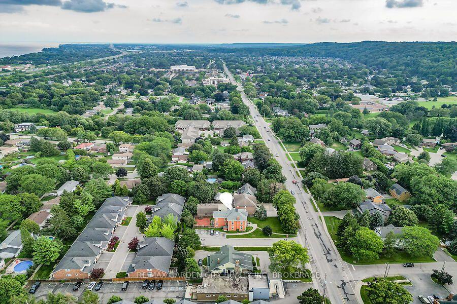 Photo 39 of 91 Main Street E, Grimsby, Grimsby East — HOMEH