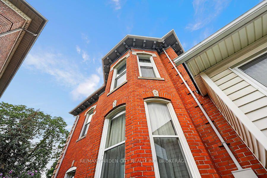 Photo 44 of 91 Main Street E, Grimsby, Grimsby East — HOMEH