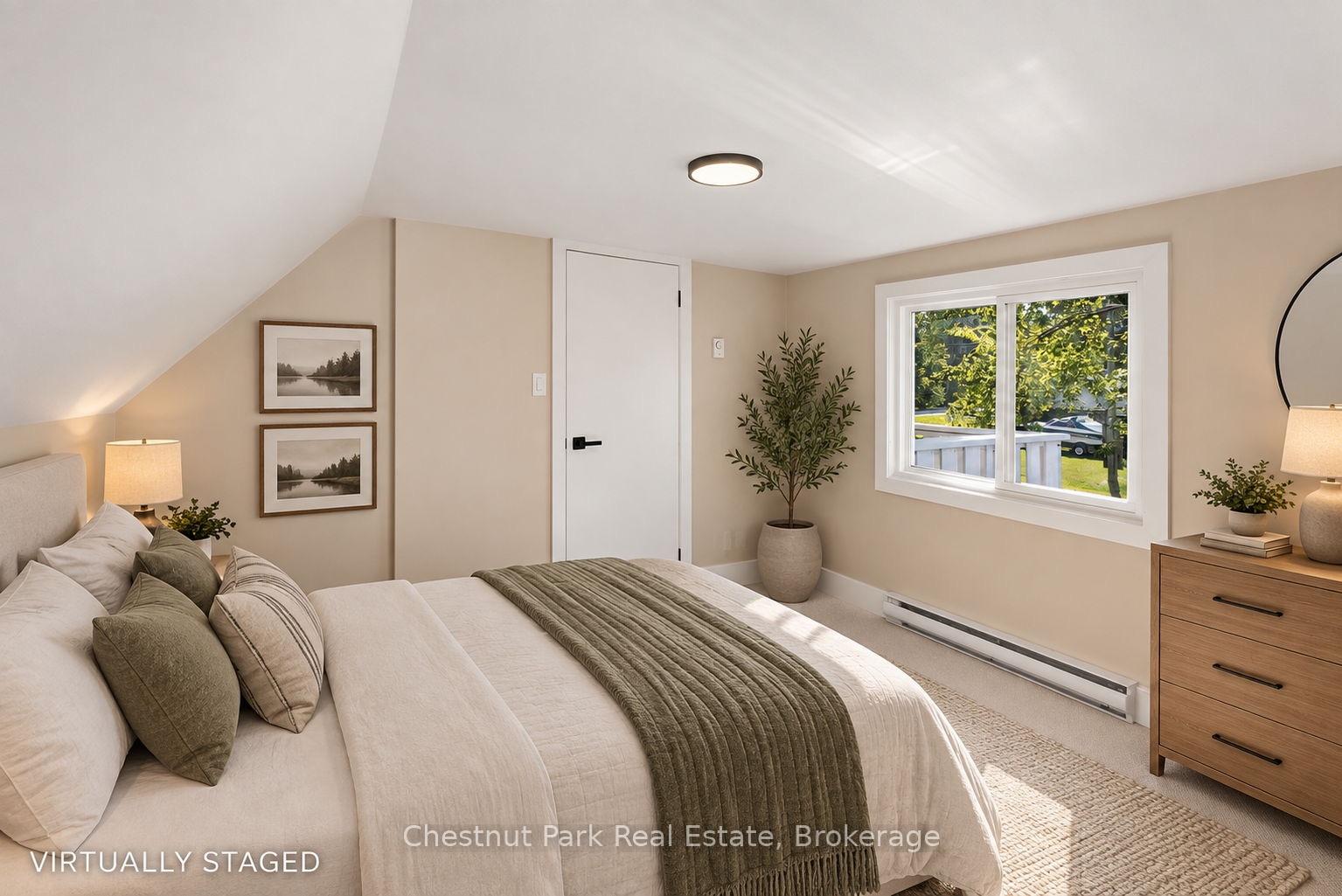 Photo 16 of 430 Farquhar Street, Gravenhurst, Muskoka (S) — HOMEH