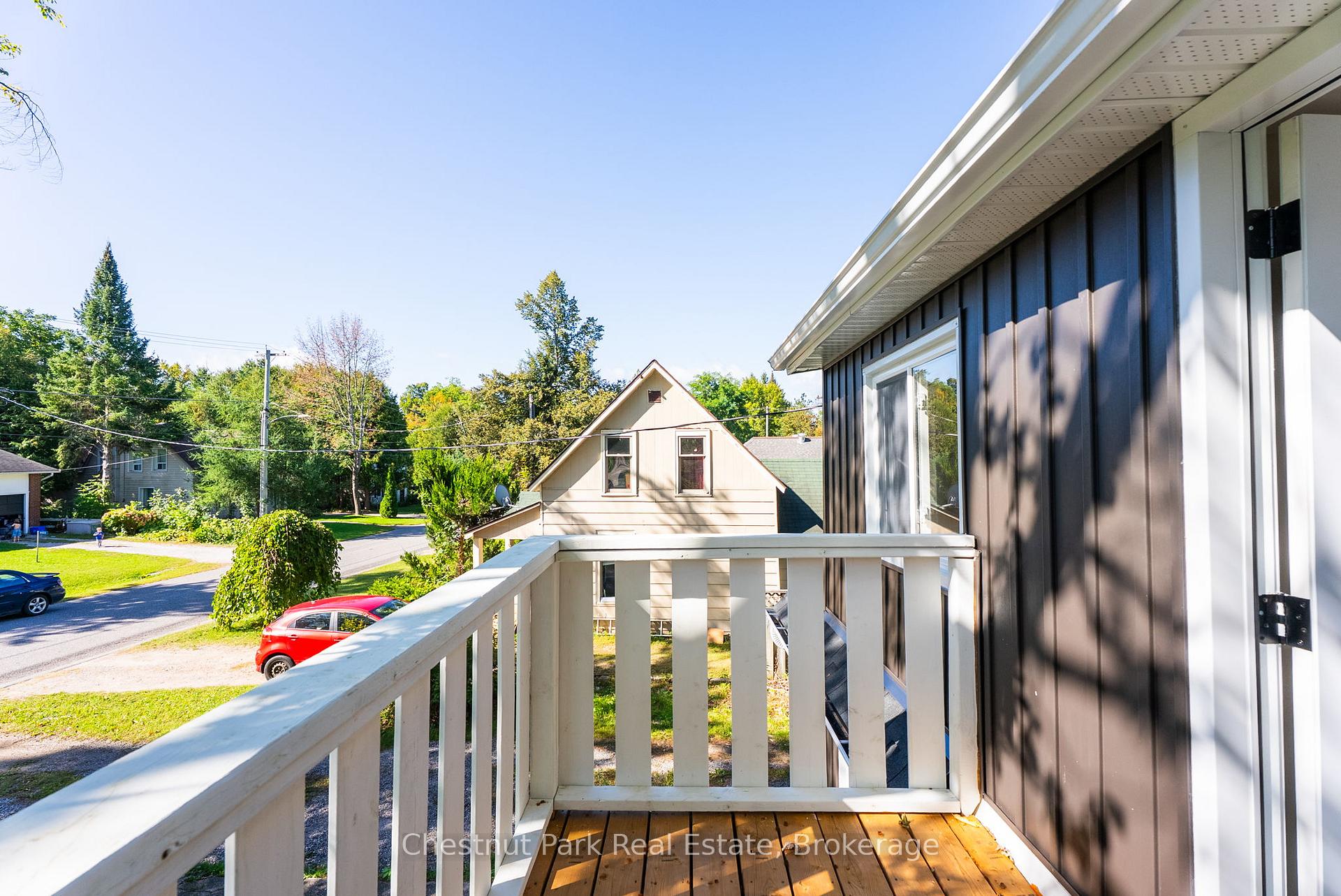 Photo 18 of 430 Farquhar Street, Gravenhurst, Muskoka (S) — HOMEH