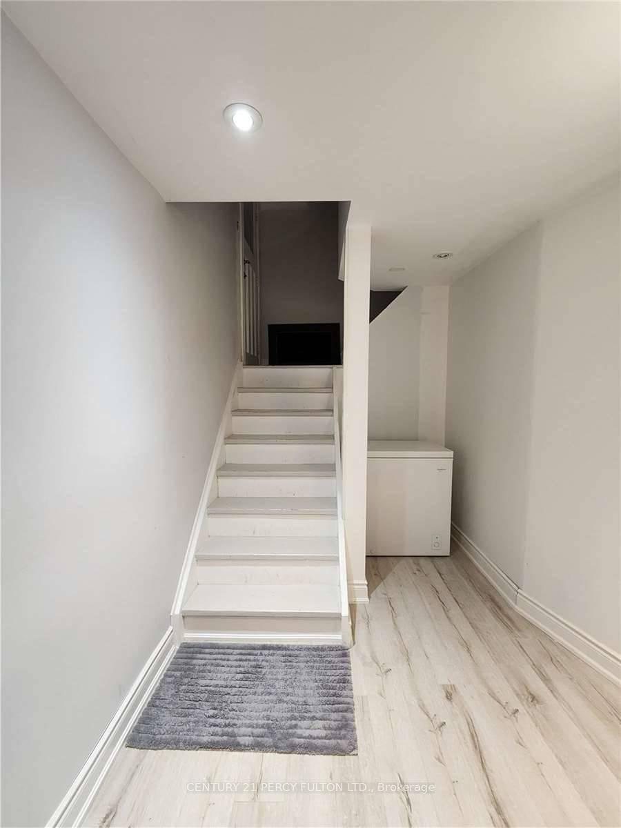 Photo 8 of Unit Bsmt, 35 Ashland Crescent, Markham, Sherwood-Amberglen — HOMEH