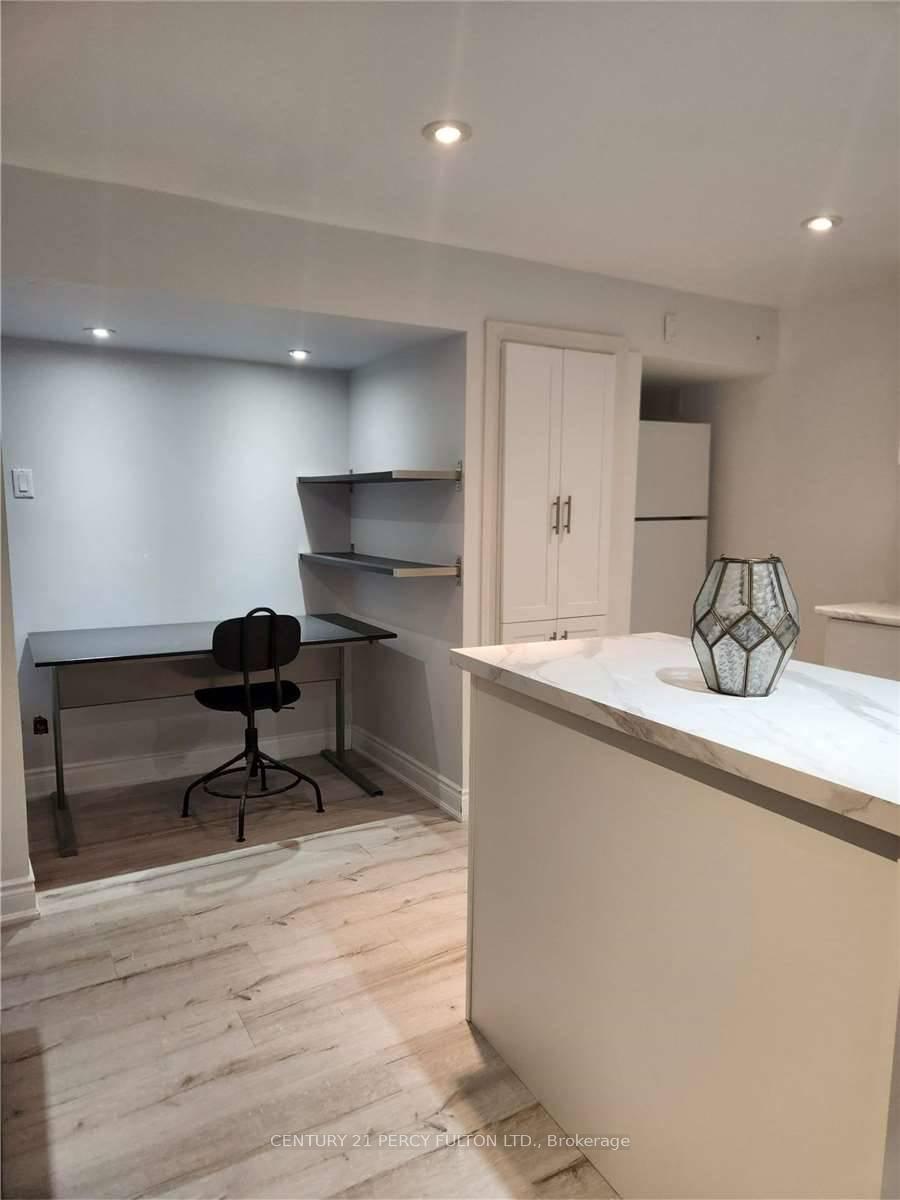 Photo 10 of Unit Bsmt, 35 Ashland Crescent, Markham, Sherwood-Amberglen — HOMEH