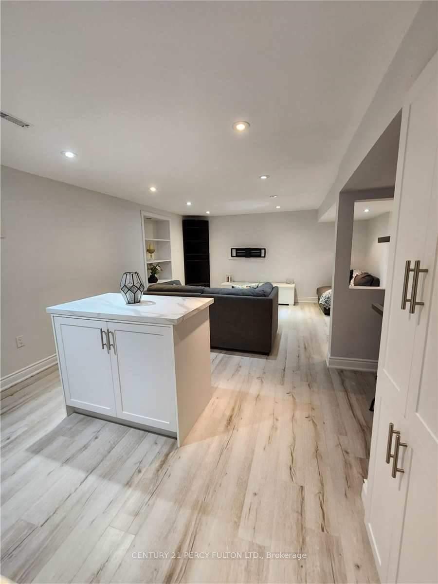 Photo 13 of Unit Bsmt, 35 Ashland Crescent, Markham, Sherwood-Amberglen — HOMEH