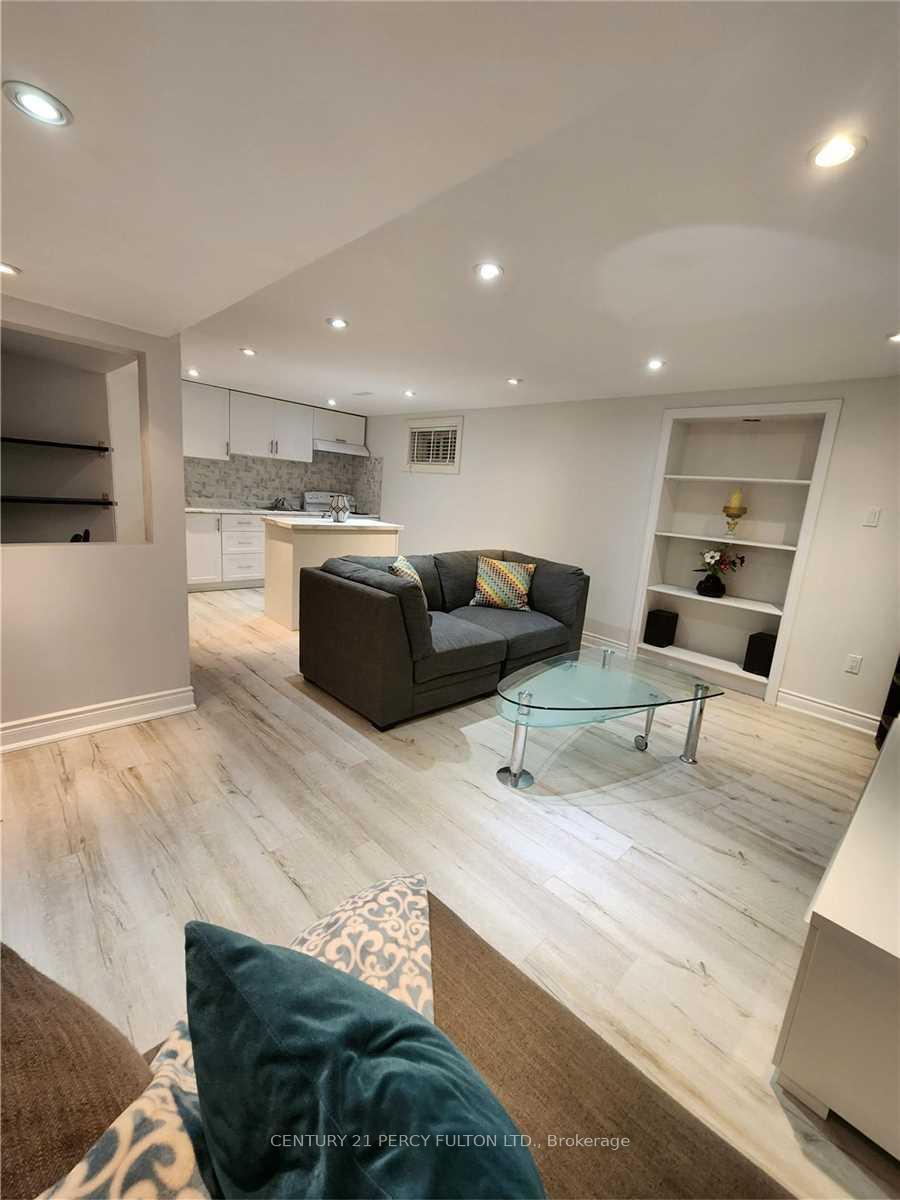 Photo 15 of Unit Bsmt, 35 Ashland Crescent, Markham, Sherwood-Amberglen — HOMEH