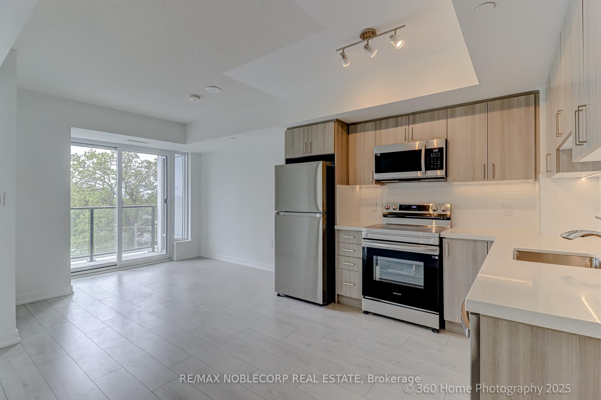 Front of Unit 508, 556 Marlee Avenue