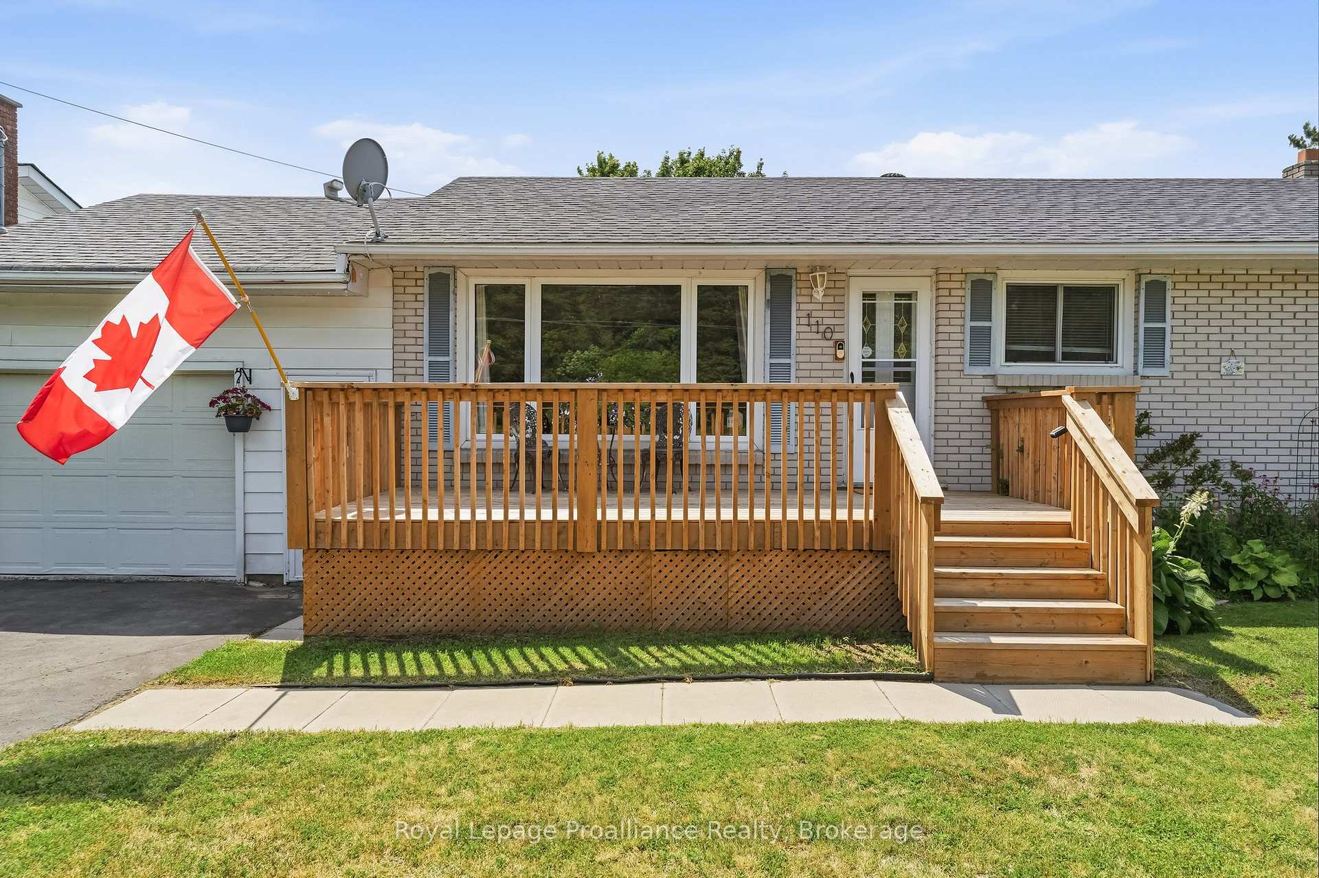 Photo 2 of 110 Ontario Street, Brighton, Rural Brighton — HOMEH