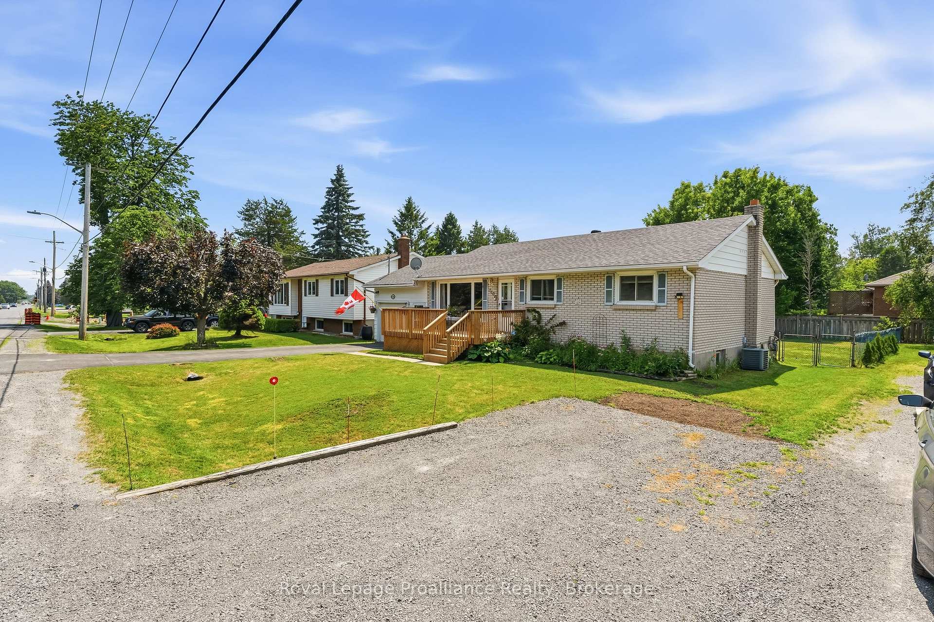 Photo 3 of 110 Ontario Street, Brighton, Rural Brighton — HOMEH