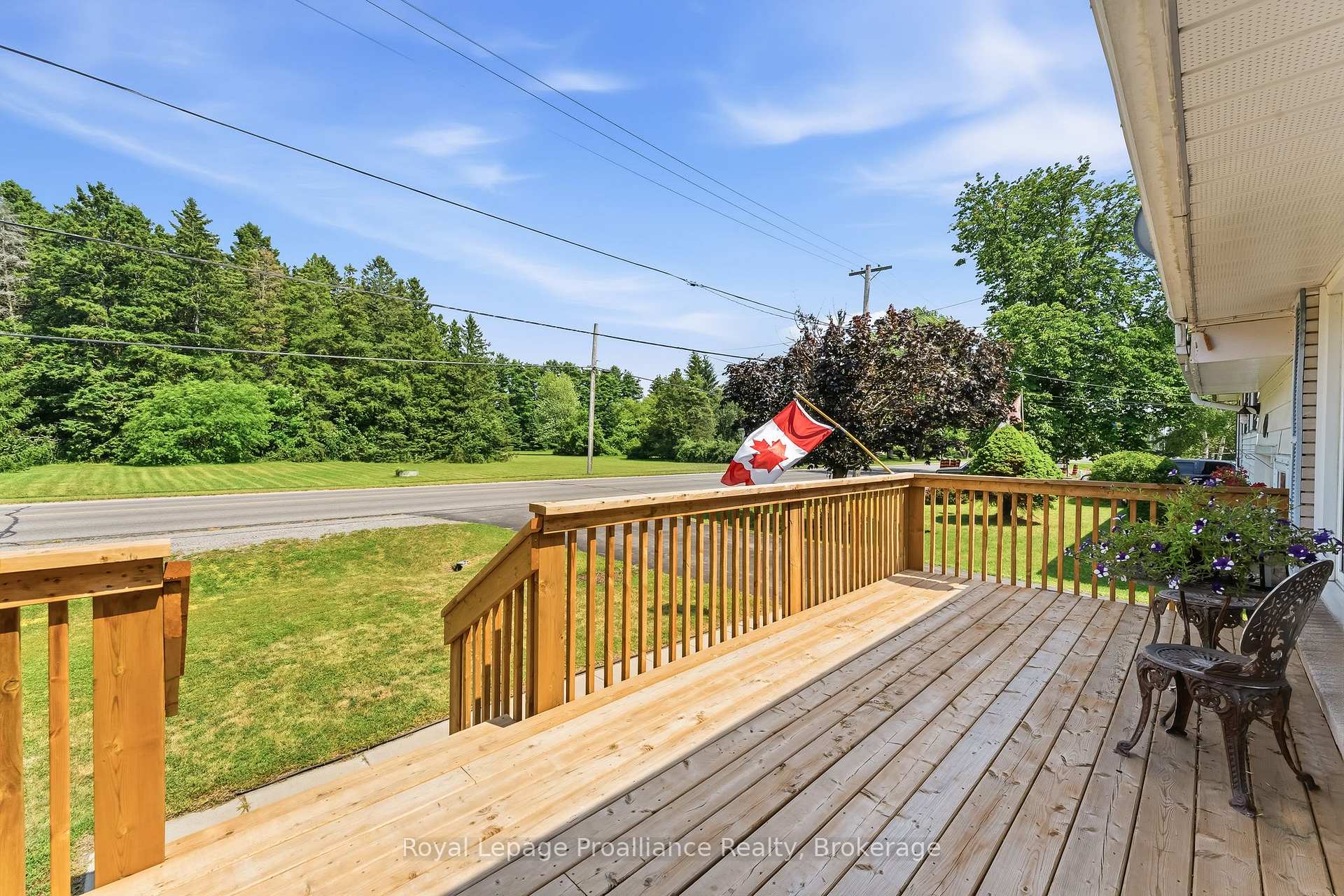 Photo 5 of 110 Ontario Street, Brighton, Rural Brighton — HOMEH
