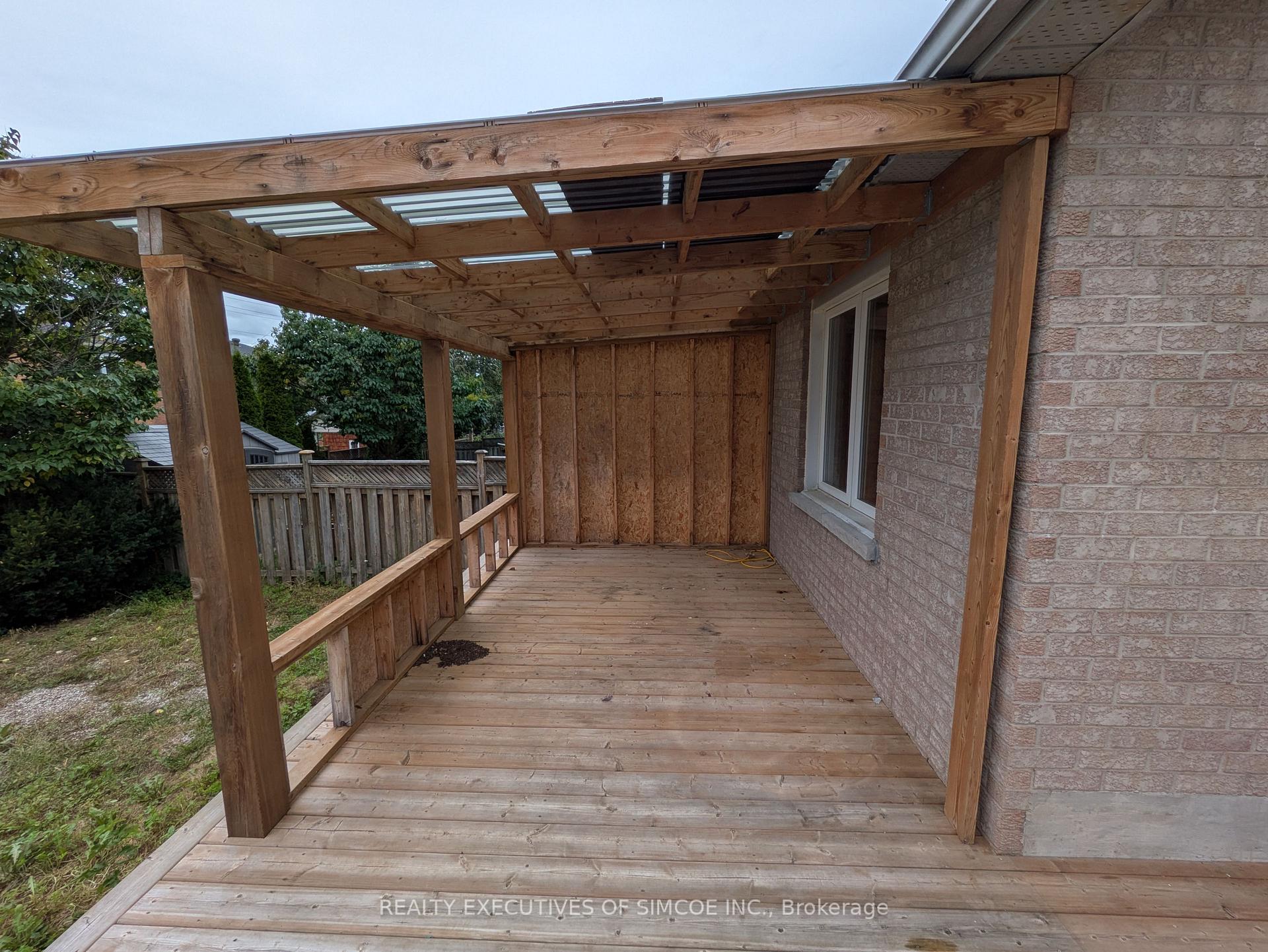 Photo 30 of 75 James Street, Barrie, Ardagh — HOMEH
