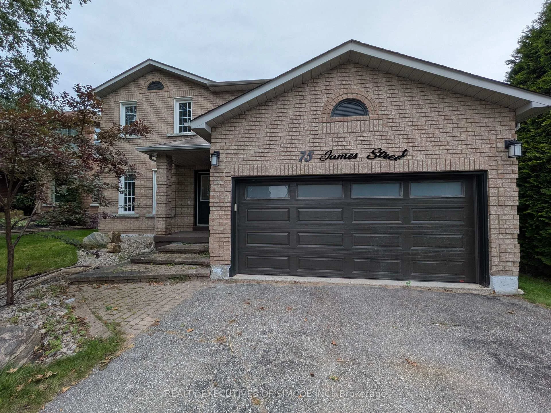 Photo 4 of 75 James Street, Barrie, Ardagh — HOMEH