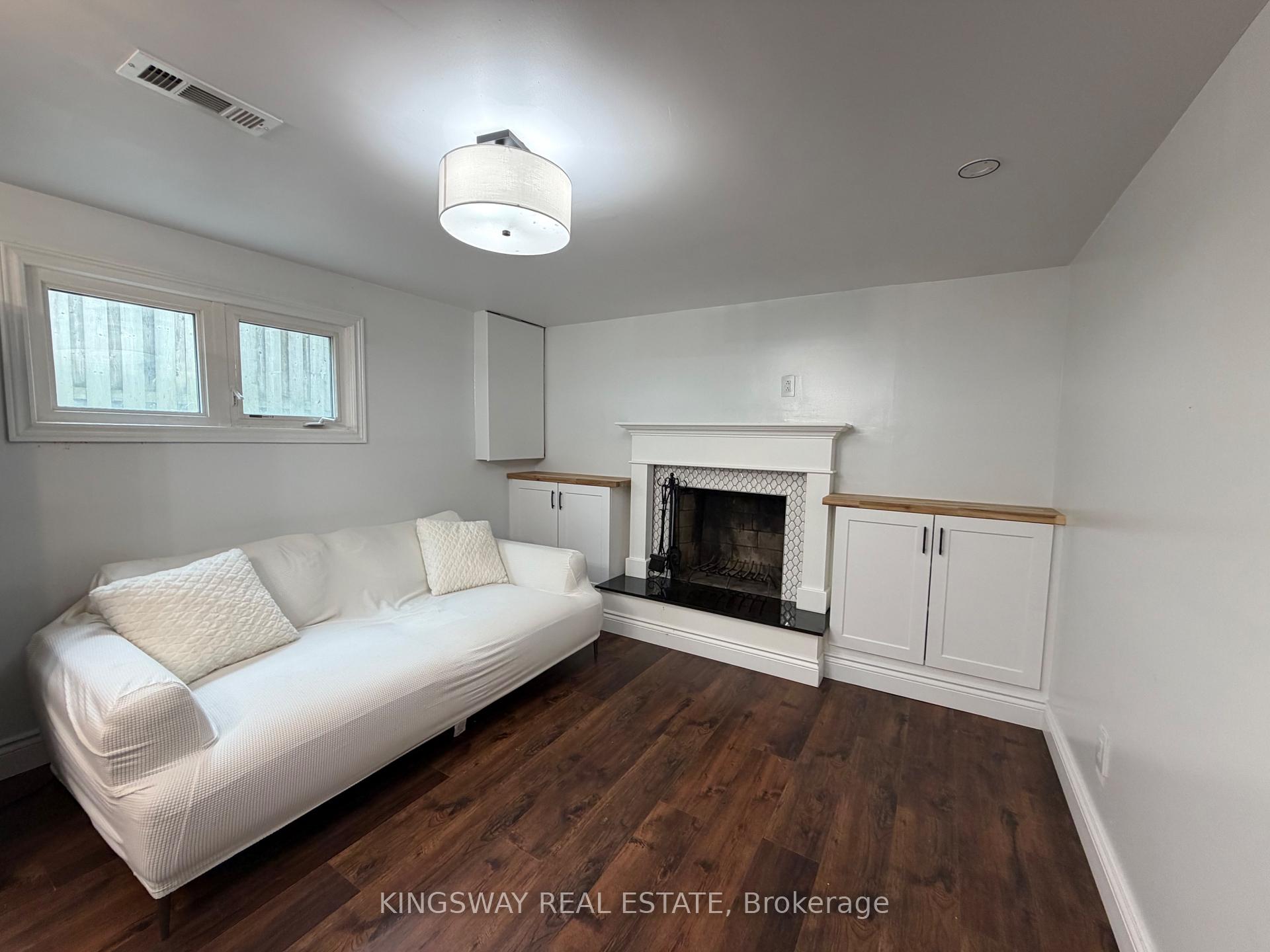Photo 6 of Unit Lower Level, 323 Montego Rd., Mississauga, Cooksville — HOMEH