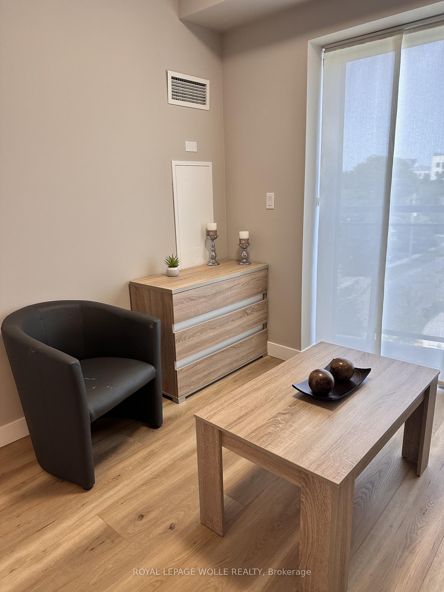 Photo 9 of Unit 404, 280 Lester Street, Waterloo, Beechwood/University — HOMEH