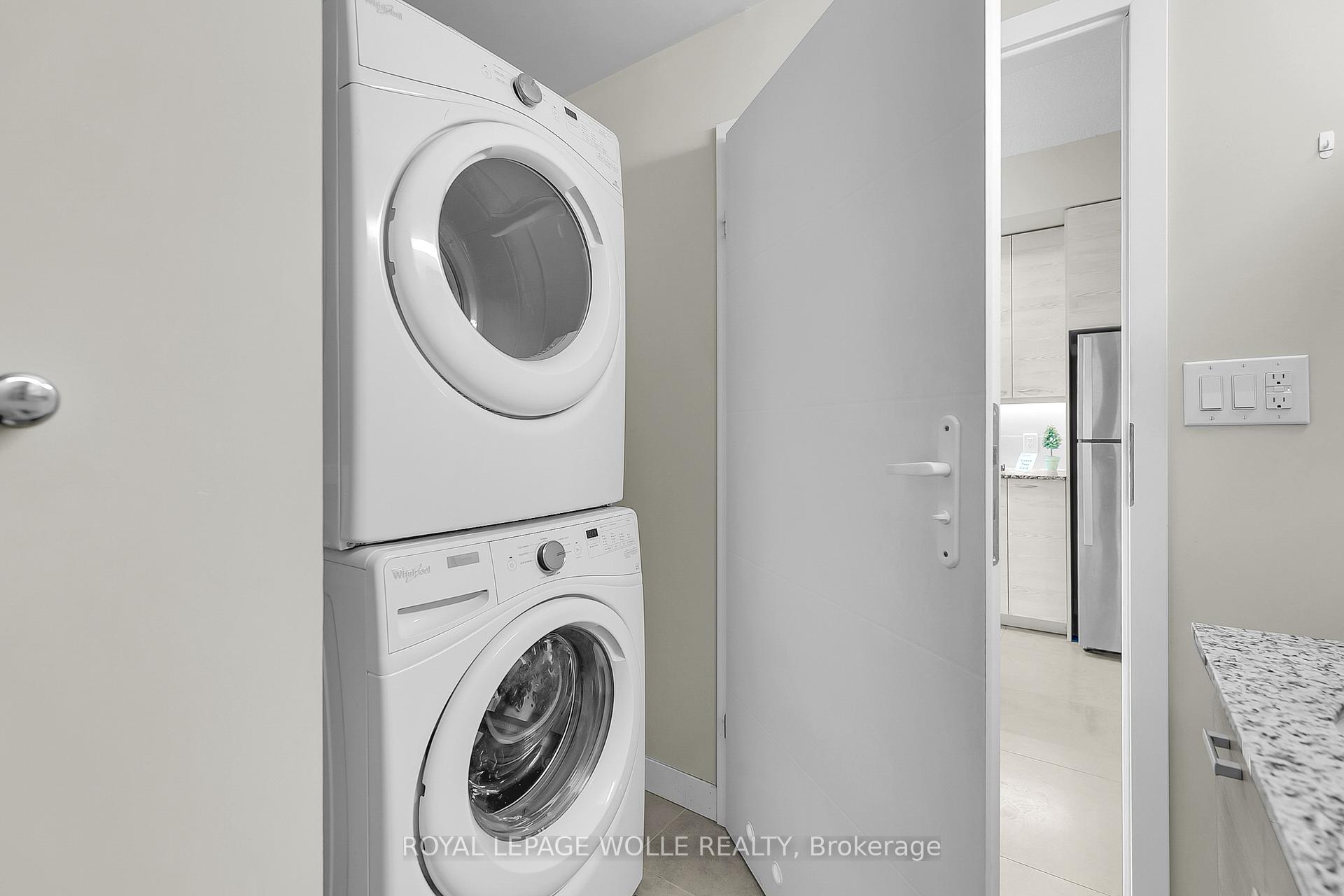 Photo 15 of Unit 404, 280 Lester Street, Waterloo, Beechwood/University — HOMEH