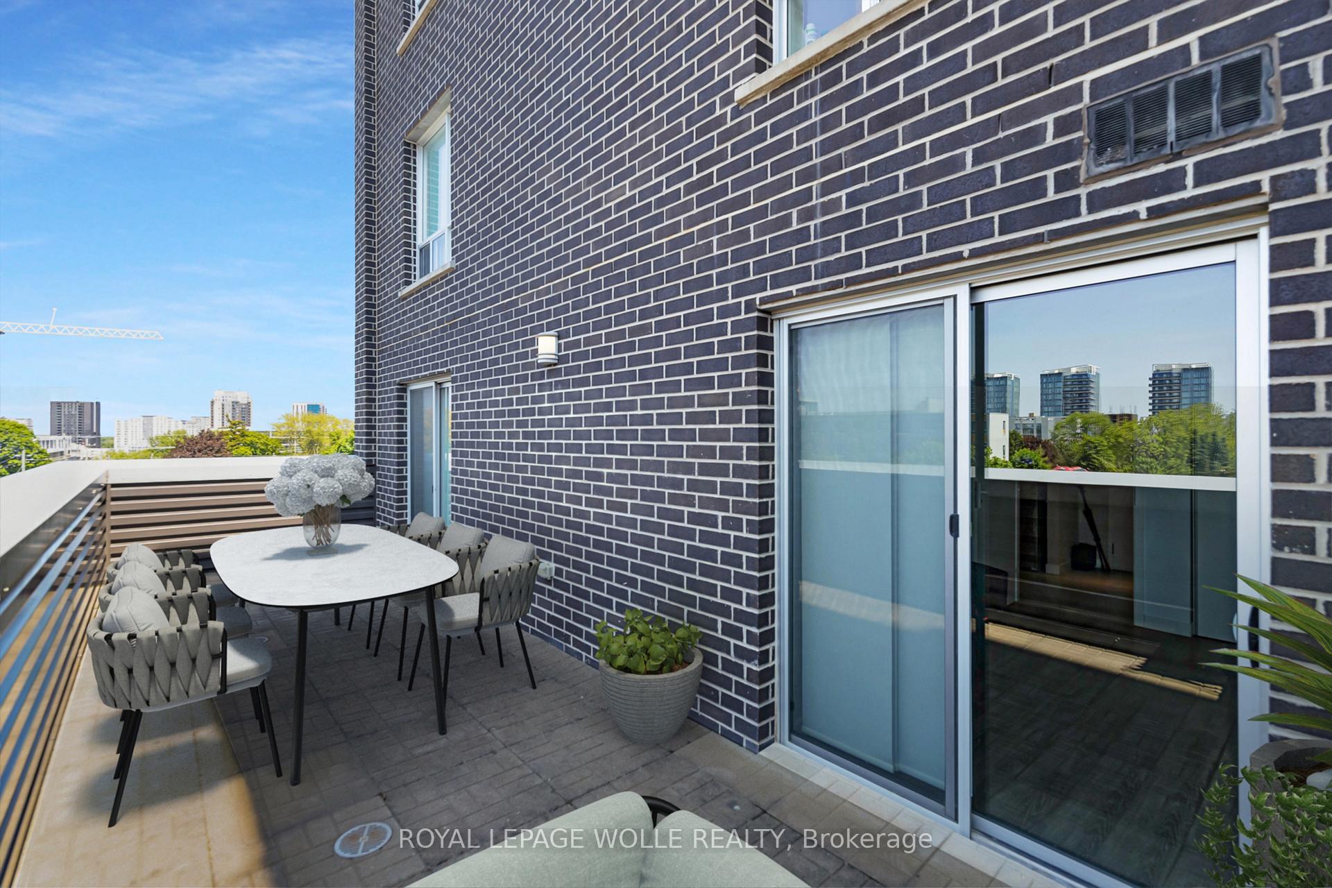 Photo 19 of Unit 404, 280 Lester Street, Waterloo, Beechwood/University — HOMEH