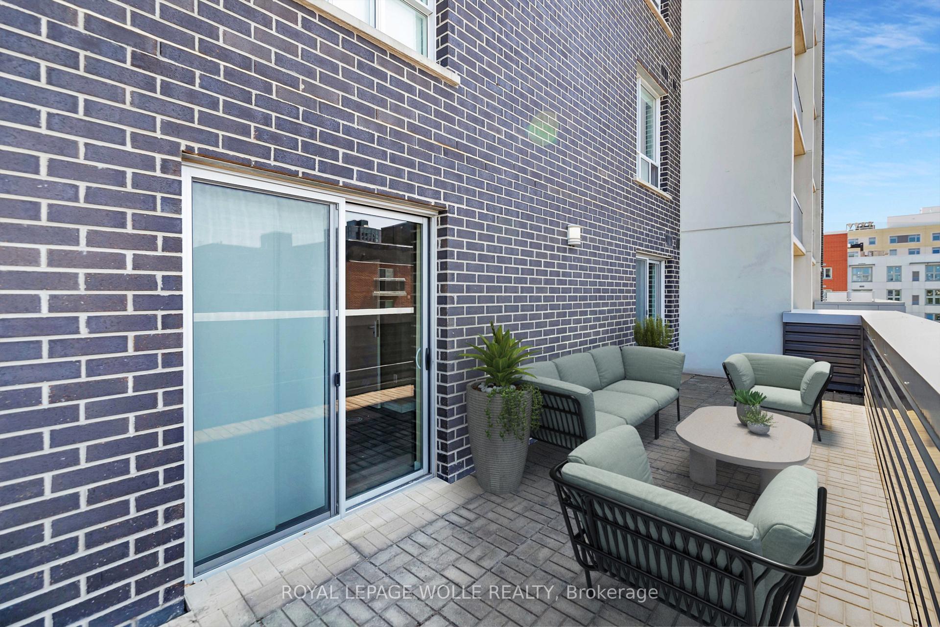 Photo 20 of Unit 404, 280 Lester Street, Waterloo, Beechwood/University — HOMEH